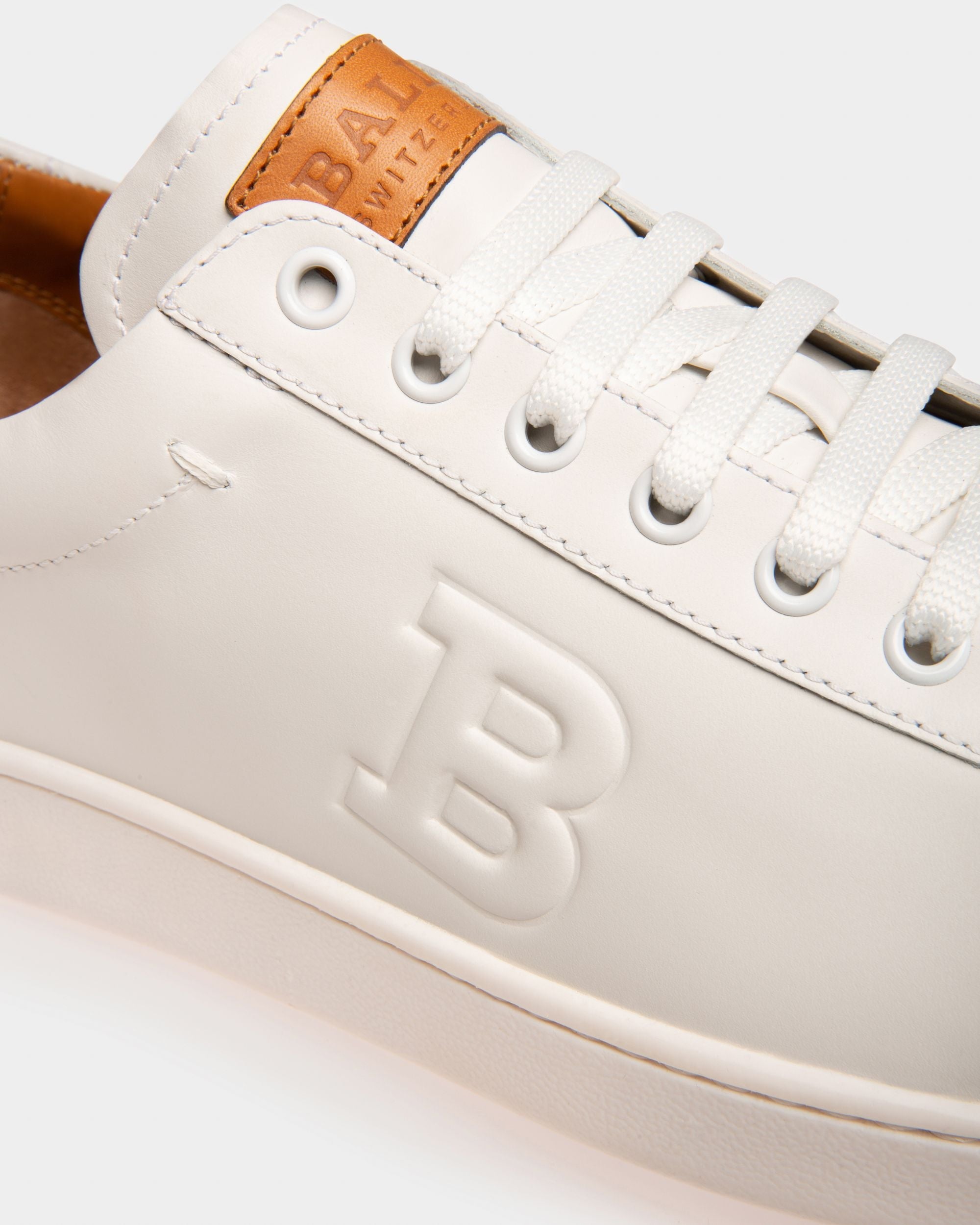 Bally Global - Asher Men's Leather Trainer In White - Blanc