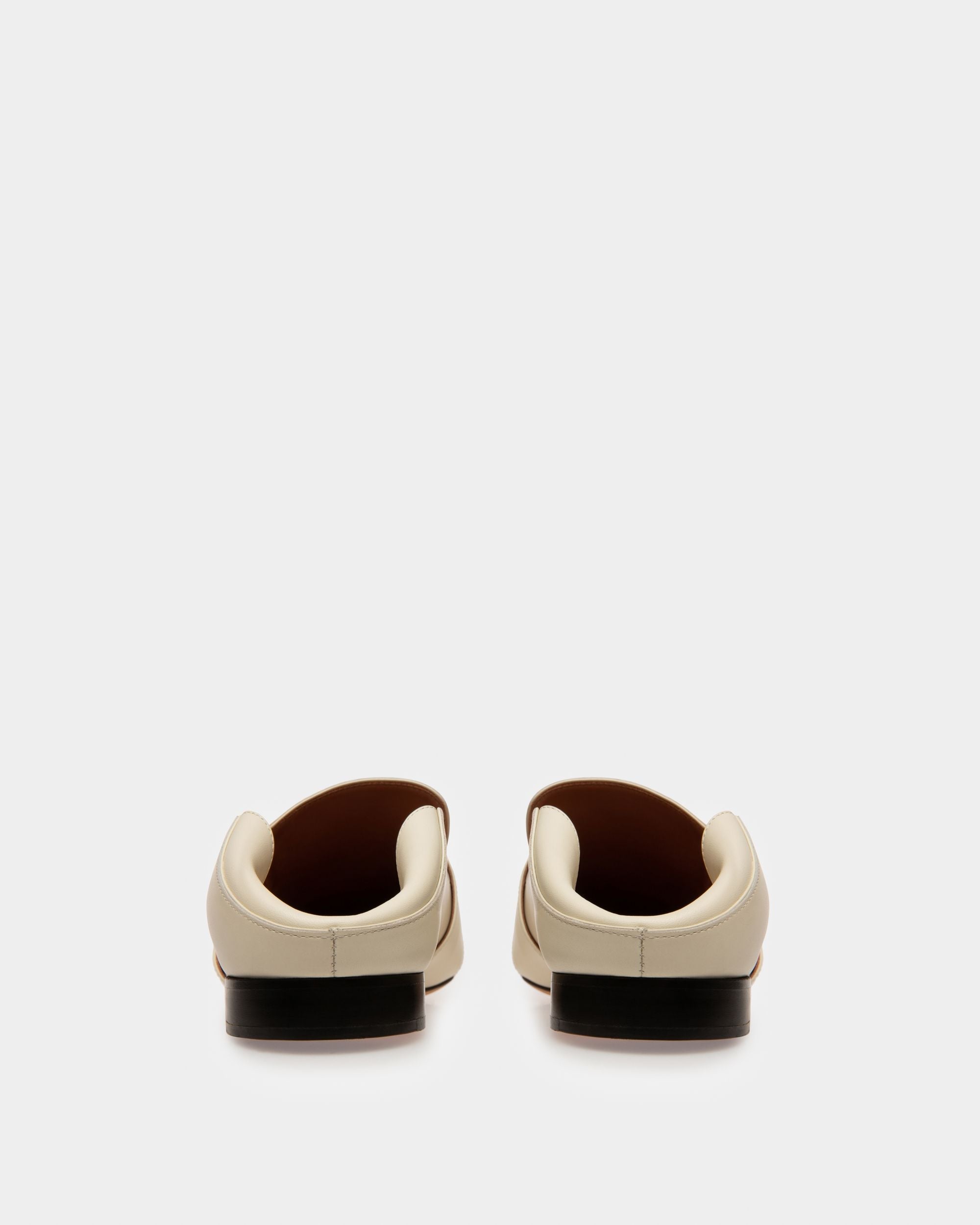 Bally Global - Janelle Women's Leather Slipper In Bone - Blanco