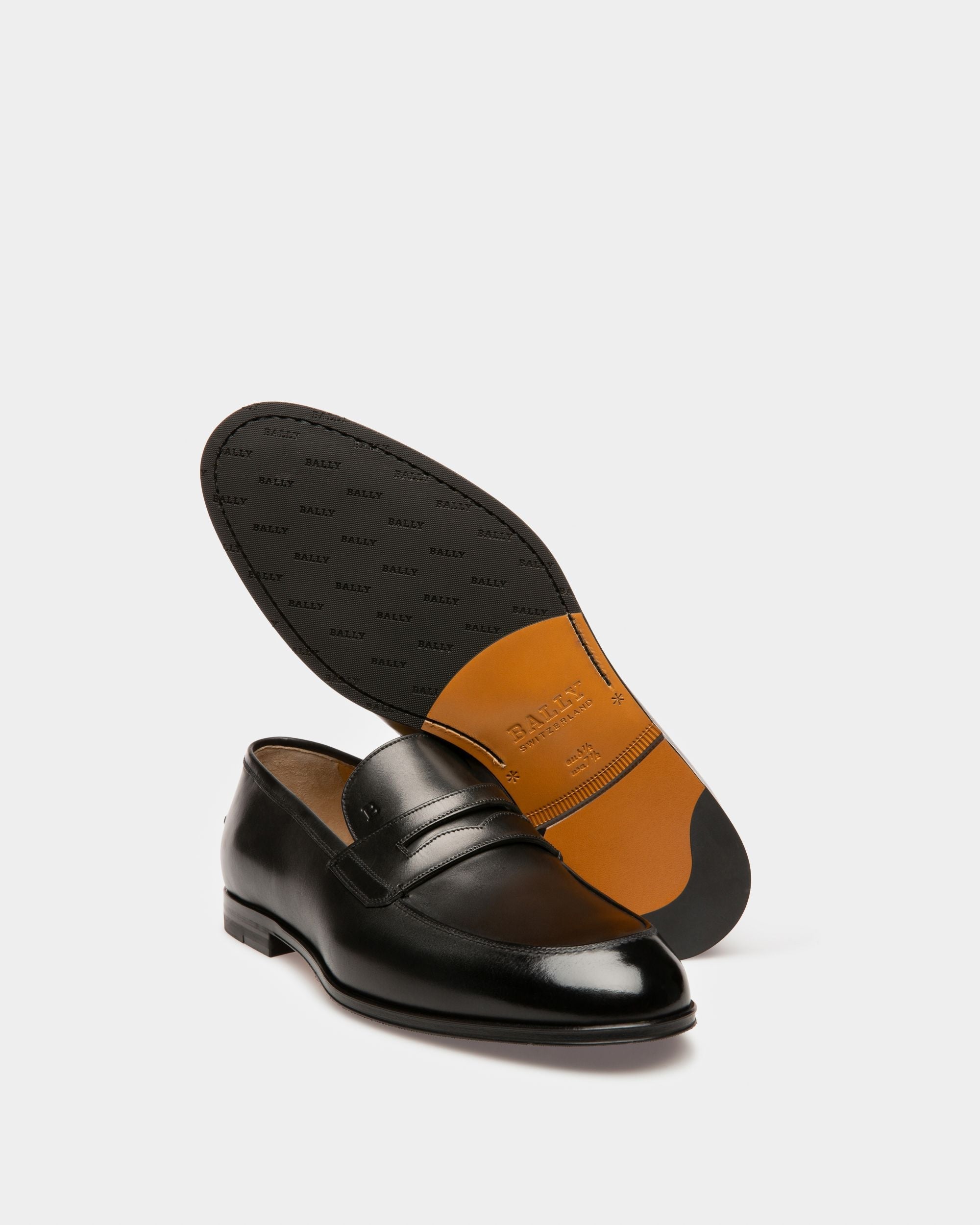Bally Global - Webb Leather Loafers In Black - Black