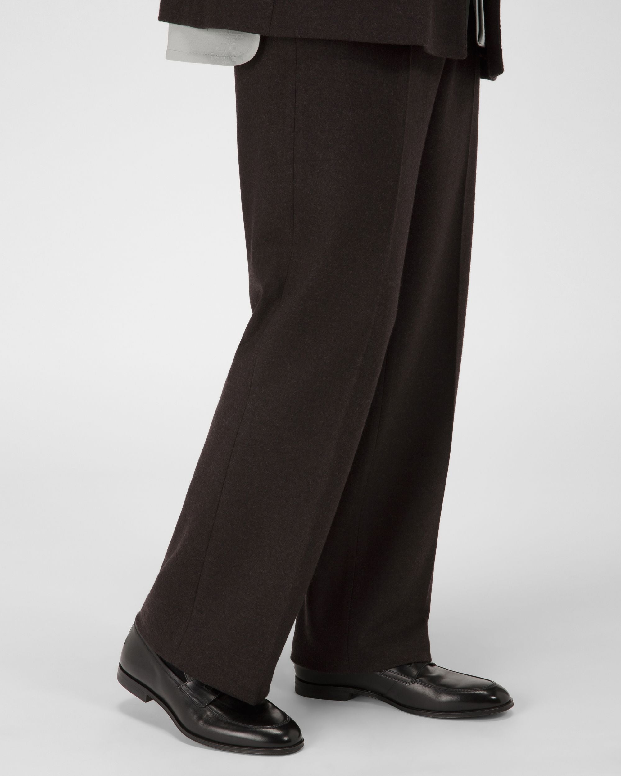 Bally Global - Webb Leather Loafers In Black - Negro