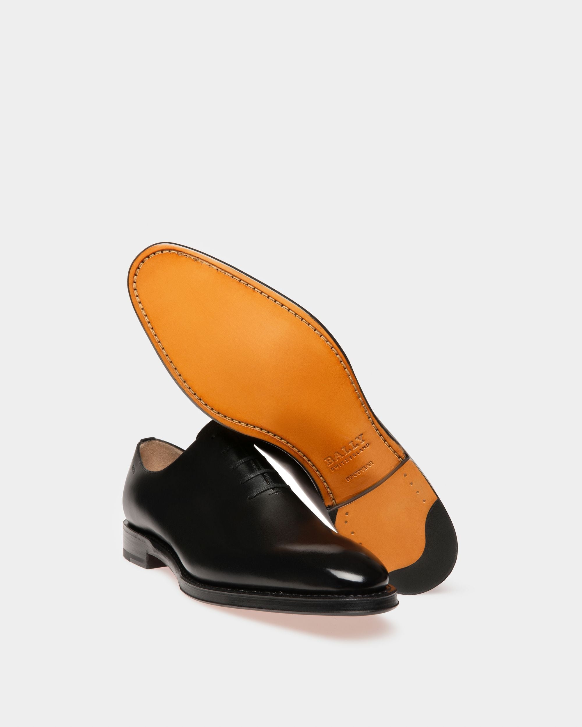 Bally Global - Scolder Men's Plain Calf Leather Oxford Shoe In Black - Black