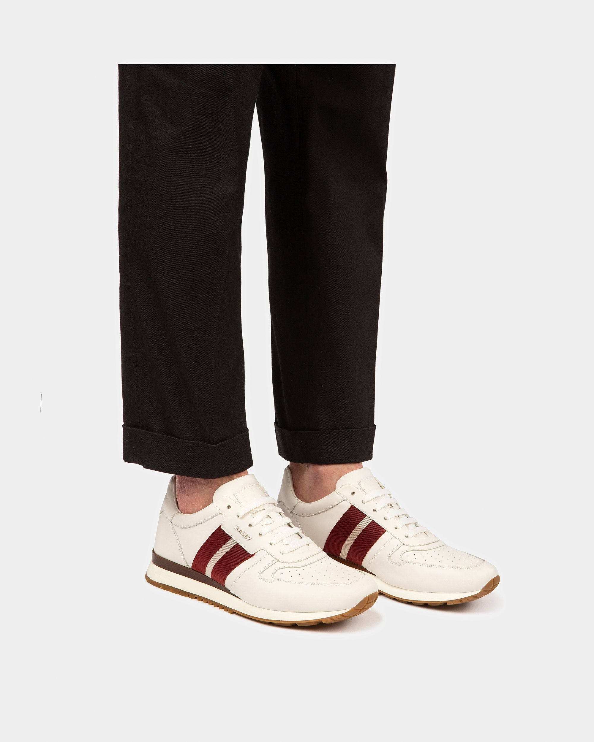 Bally Global - Astel Leather Sneakers In White - Blanco