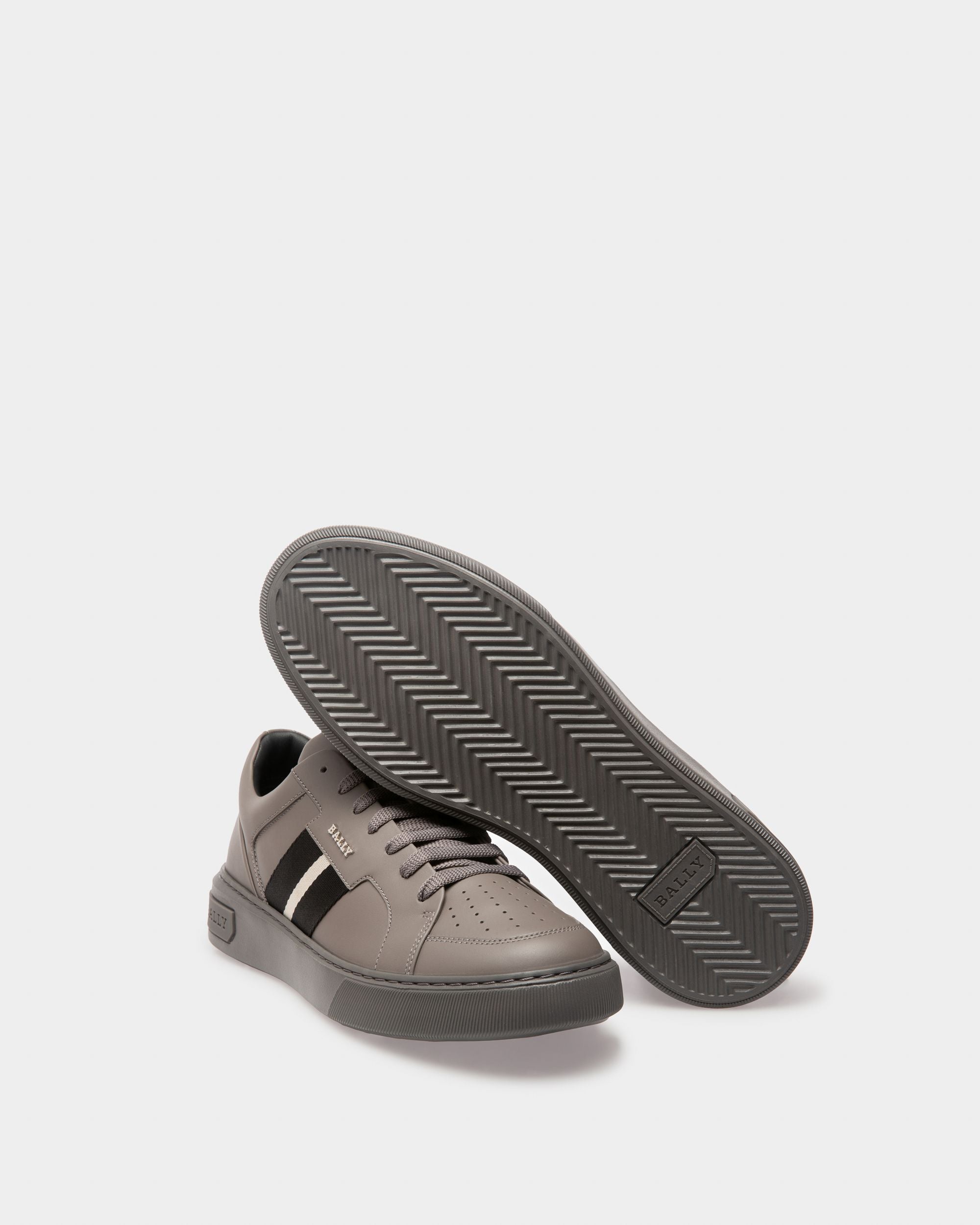 Bally Global - Moony Sneakers En Cuir Minéral Foncé - Gris