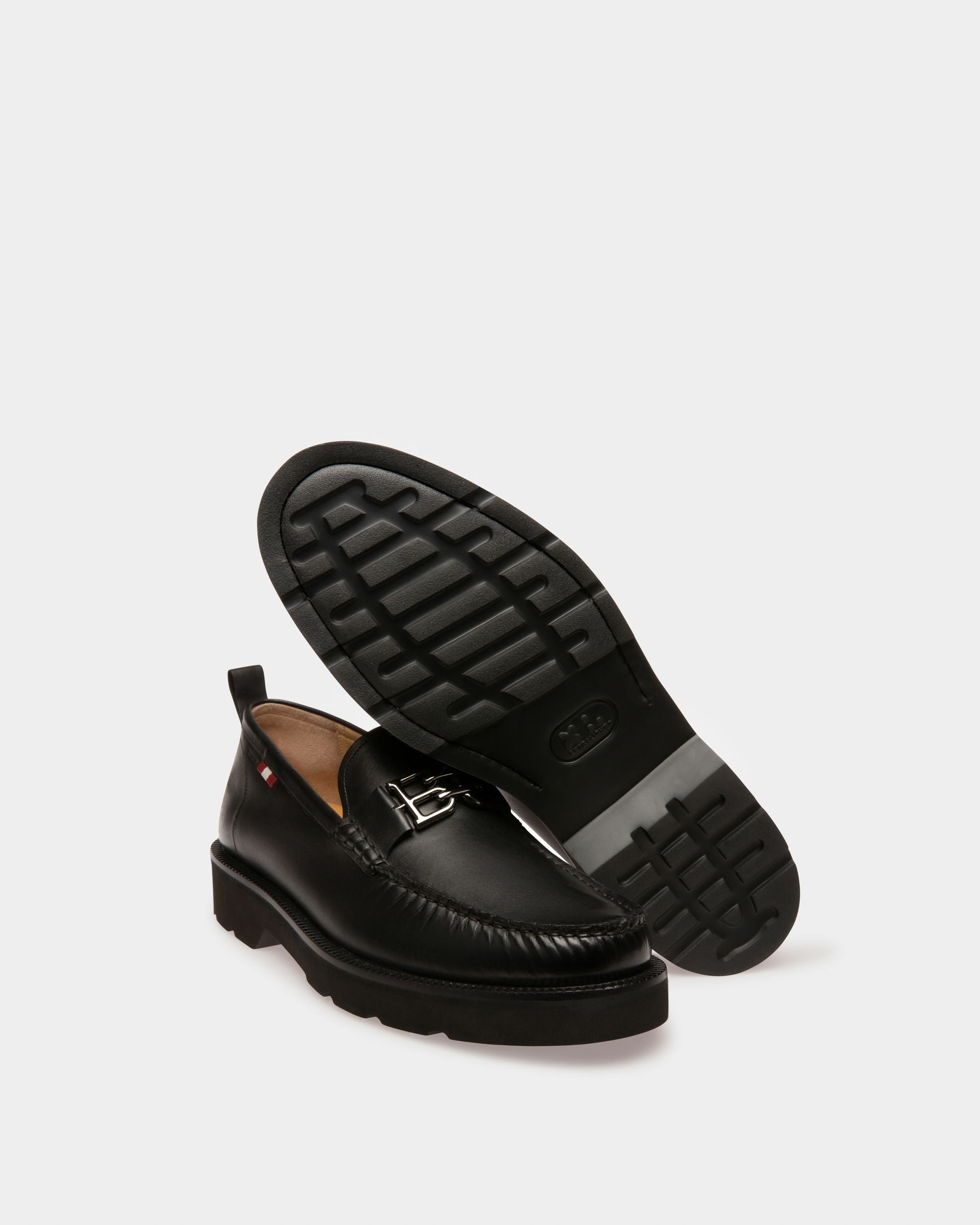 Bally Global - Nolam Leather Moccassins In Black - Black