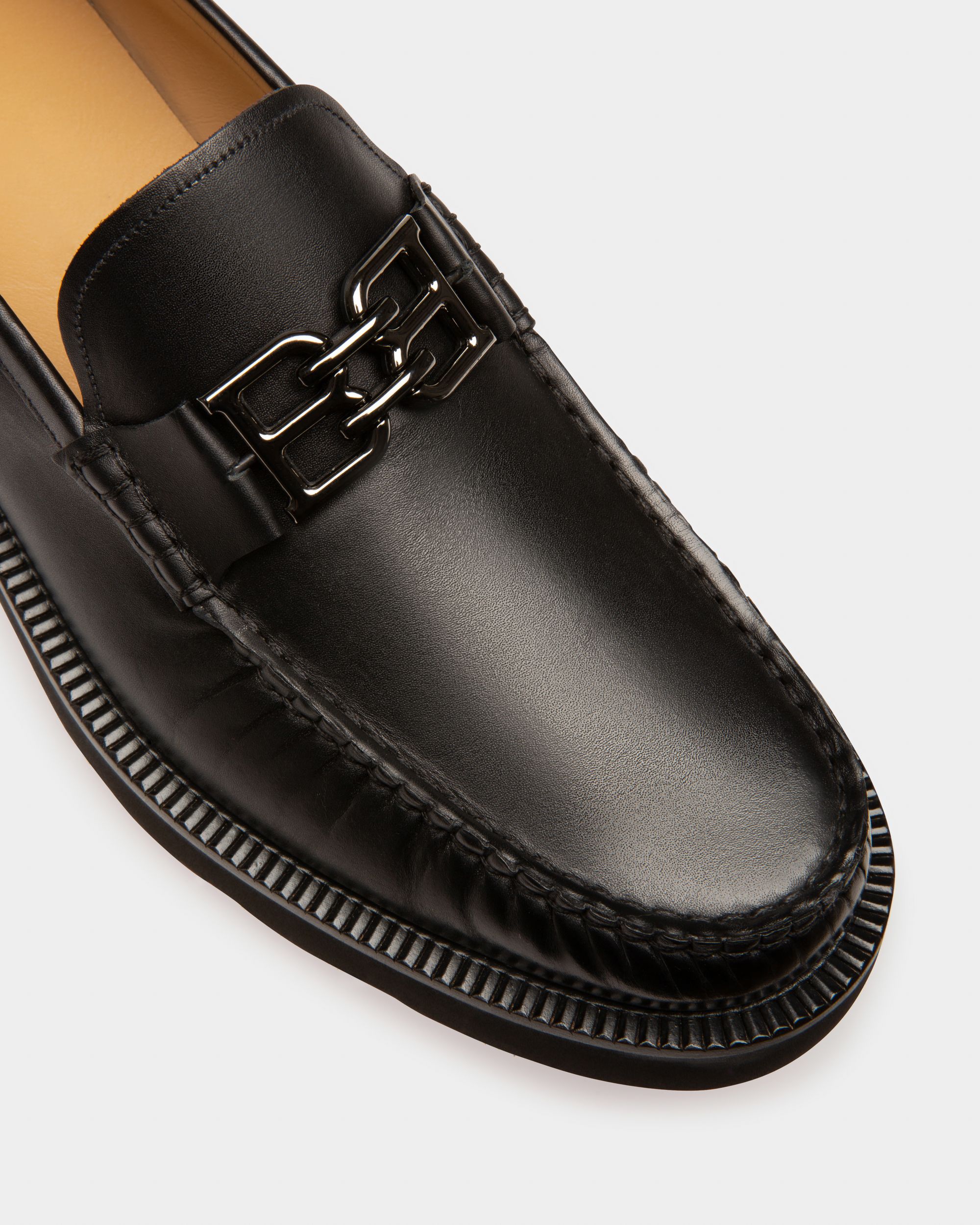 Bally Global - Nolam Leather Moccassins In Black - Black