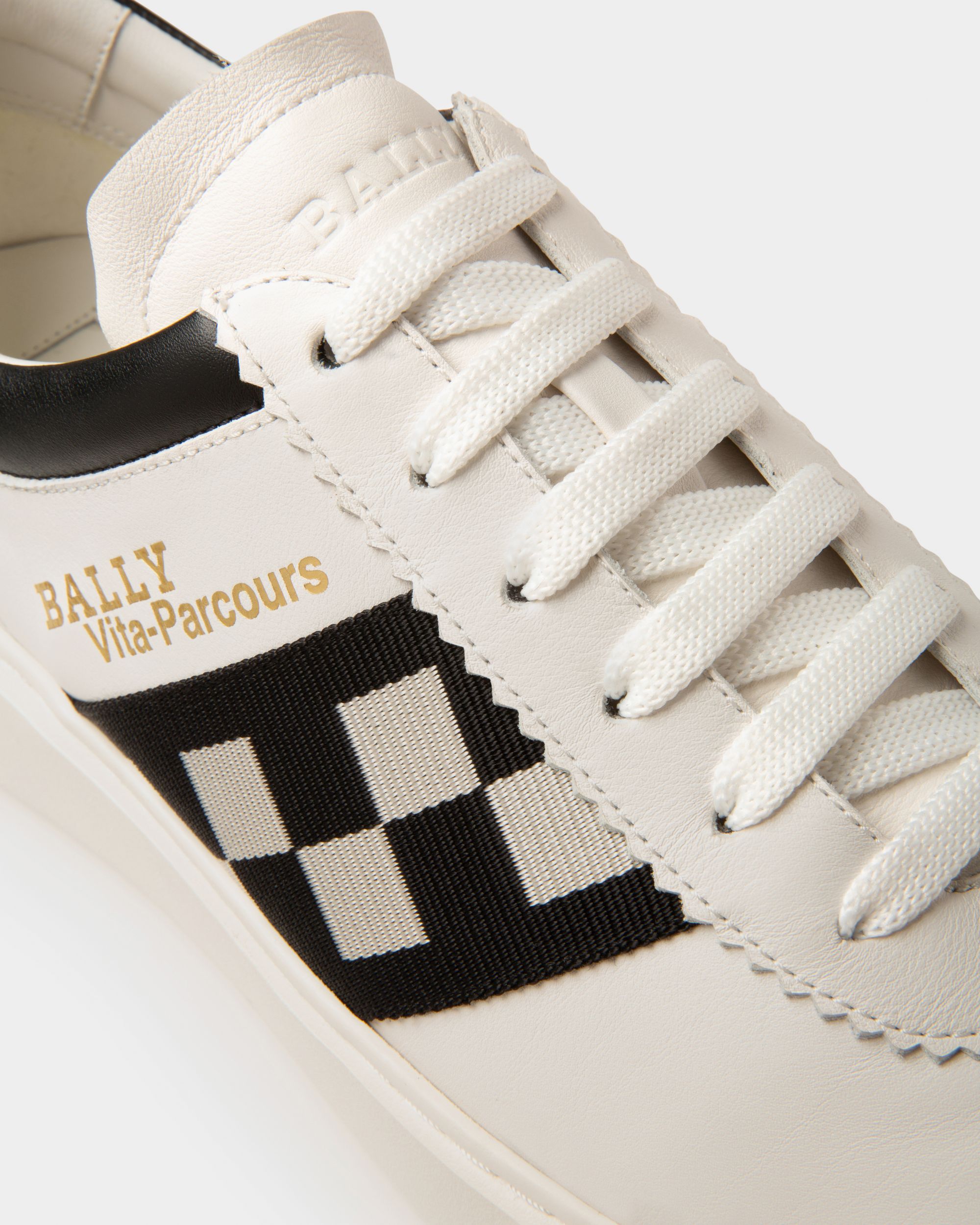 Bally Global - Bally Lift Sneaker In White Leather - White