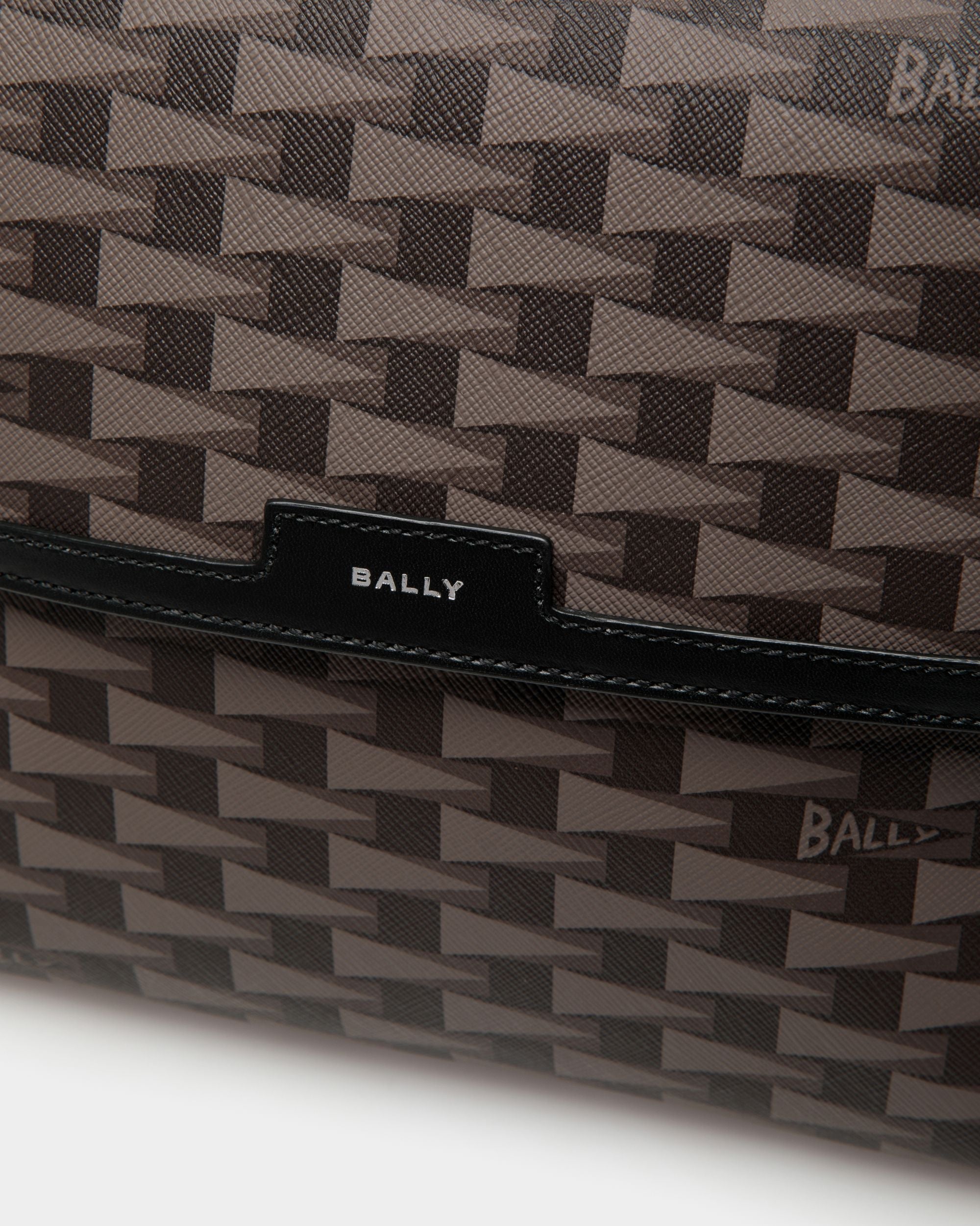 Bally Global - Pennant Crossbody Bag in Black Pennant Motif - Negro