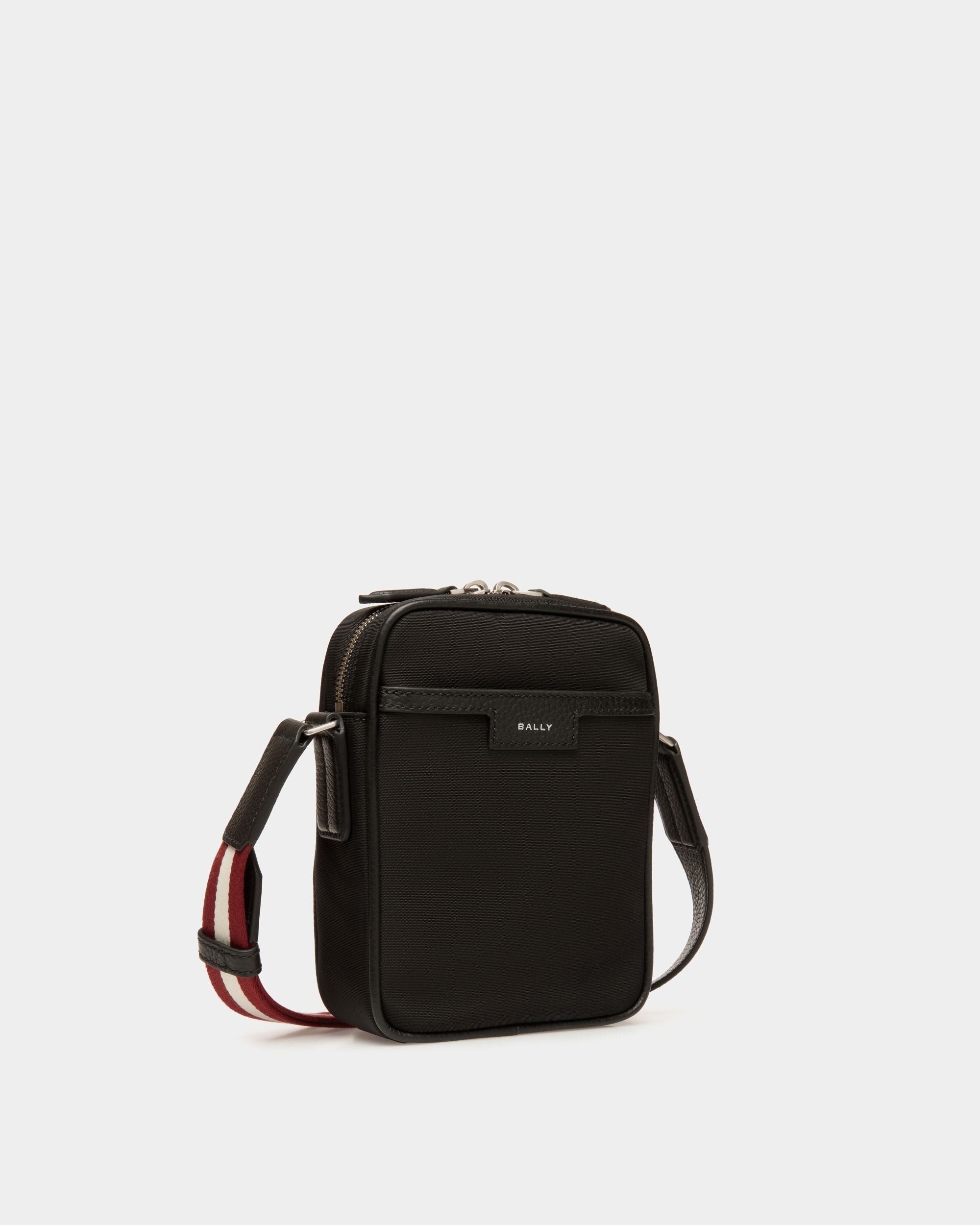 Bally Global - Sac À Bandoulière Code En Nylon Noir - Noir