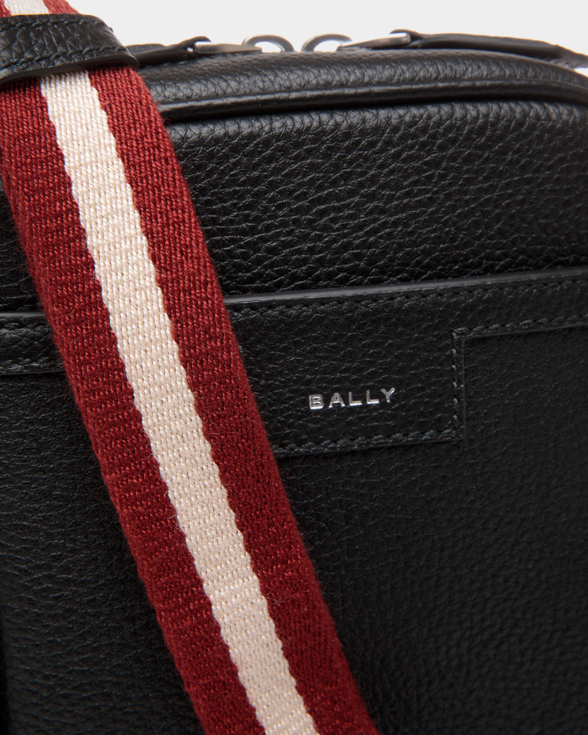 Bally Global - Sac À Bandoulière Code En Cuir Noir - Noir