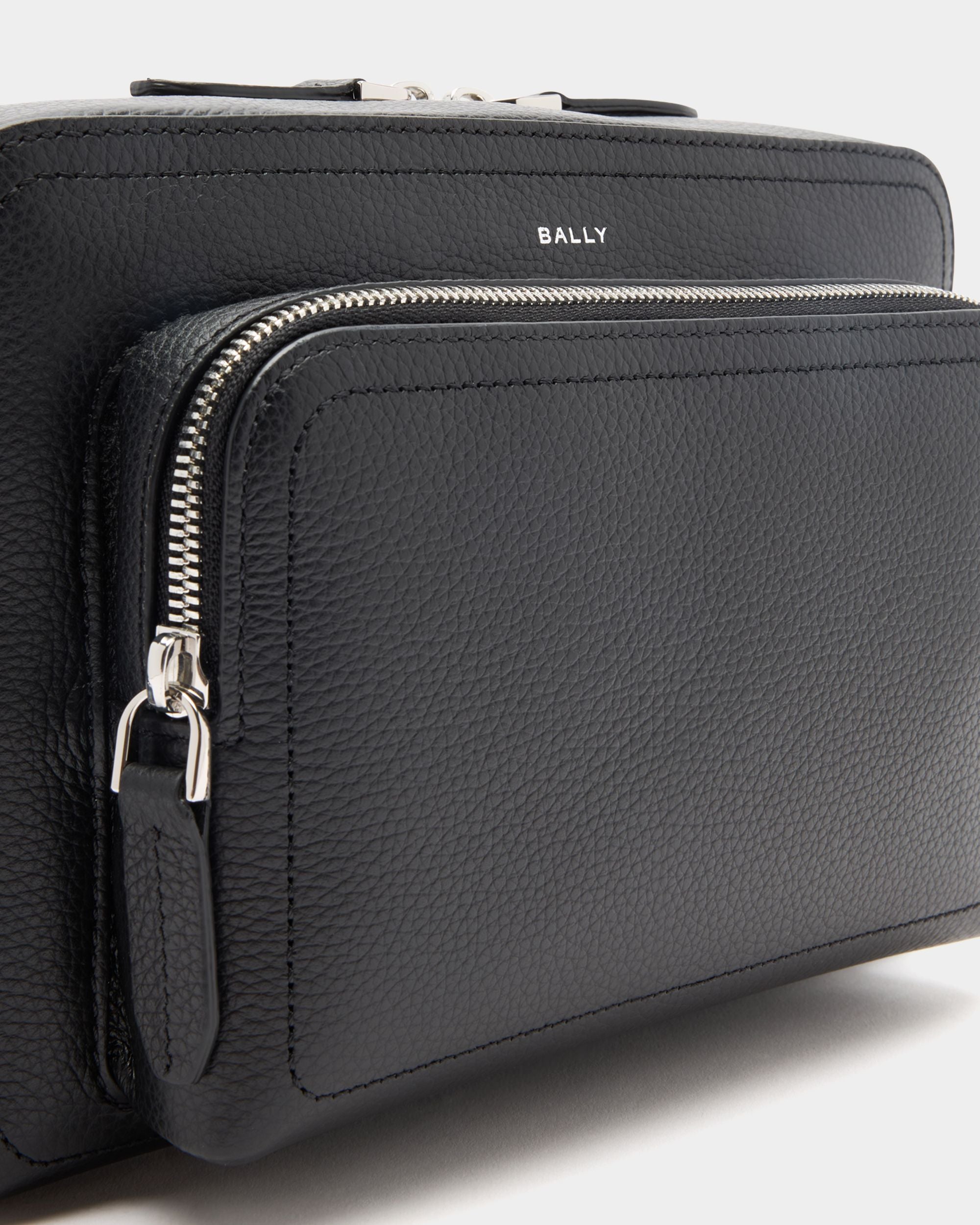 Bally Global - Sac À Bandoulière Capitol En Cuir Grainé Noir - Noir