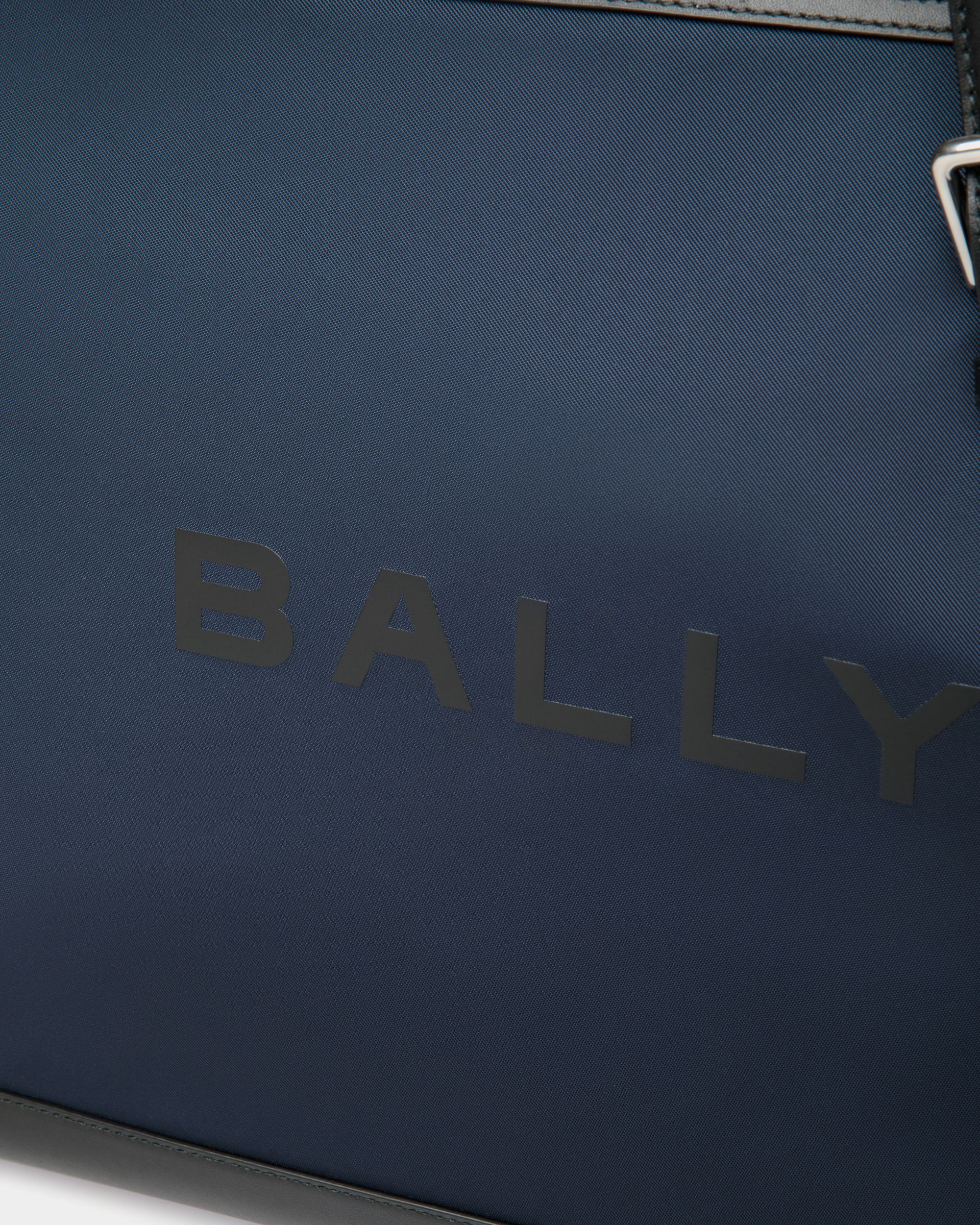 Bally Global - Bar Totes In Blue Nylon - Blue