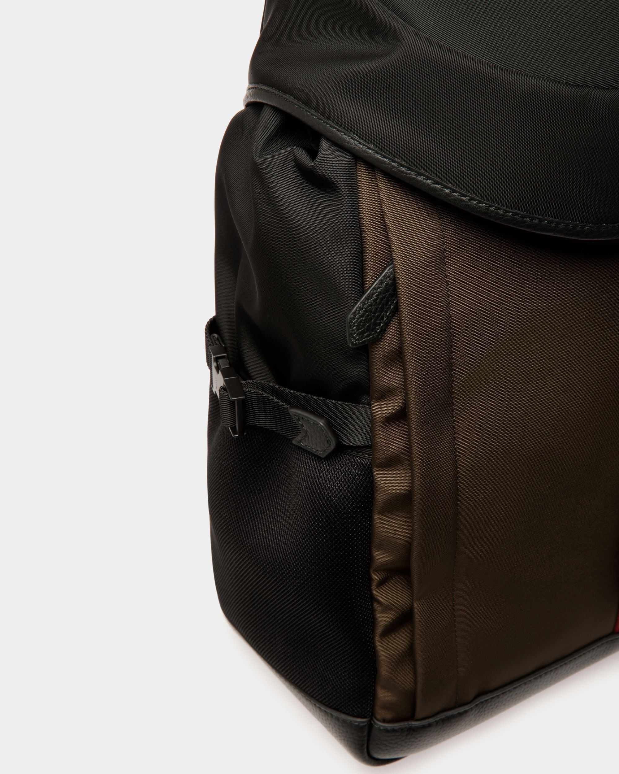 Bally Global - Code Backpack In Military Green And Black Nylon - Green