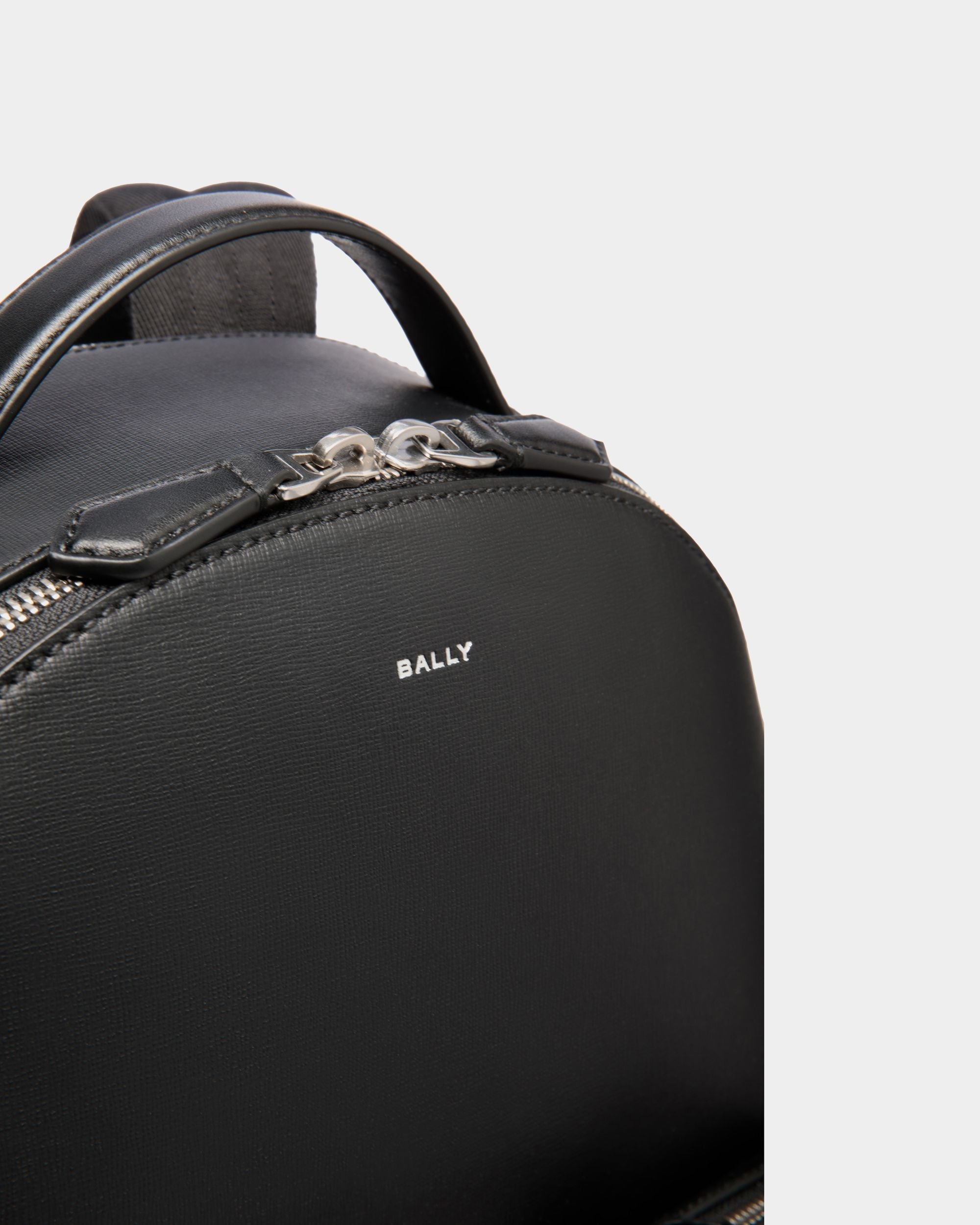 Bally Global - Sac À Dos Mythos En Cuir Recyclé Noir - Noir