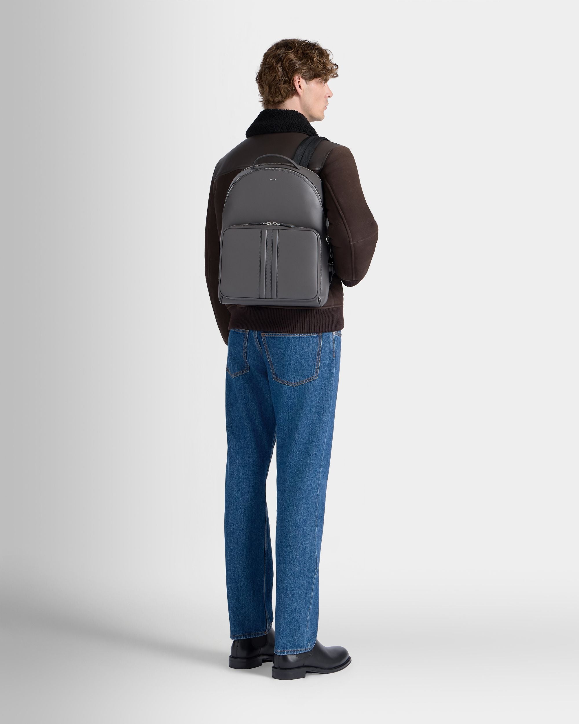 Bally Global - Mythos Backpack in Grey Recycled Leather - Grey