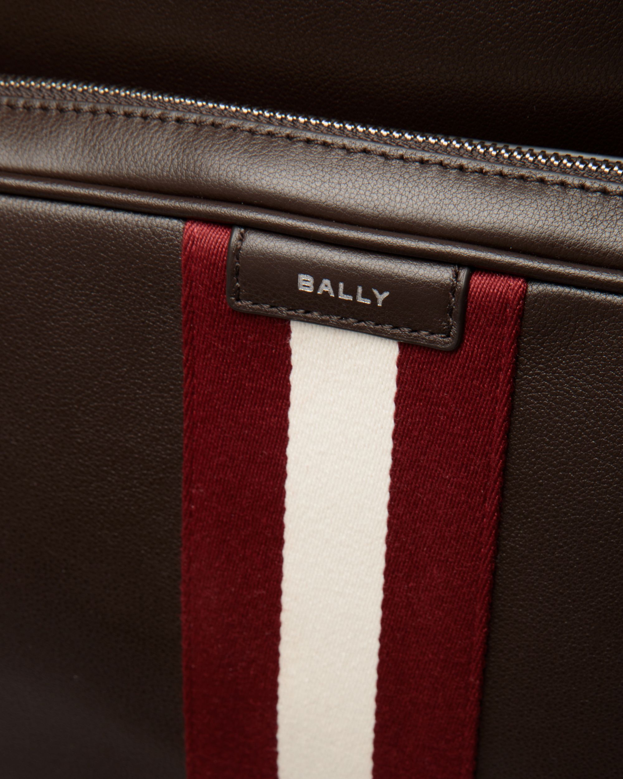 Bally Global - Sac À Dos Code En Cuir Ebano - Marron