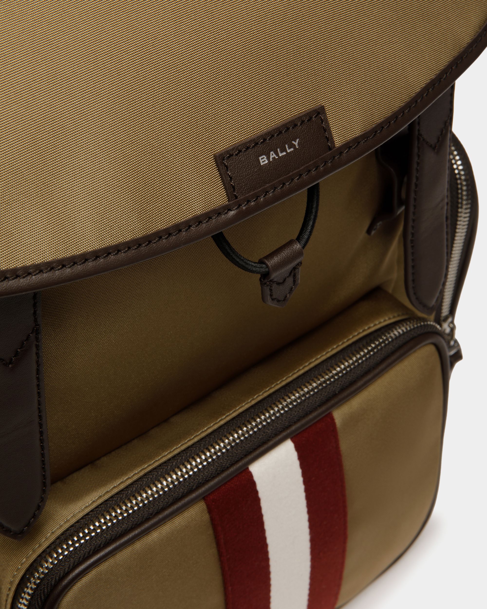 Bally Global - Sac À Dos Code En Nylon Camel - Beige