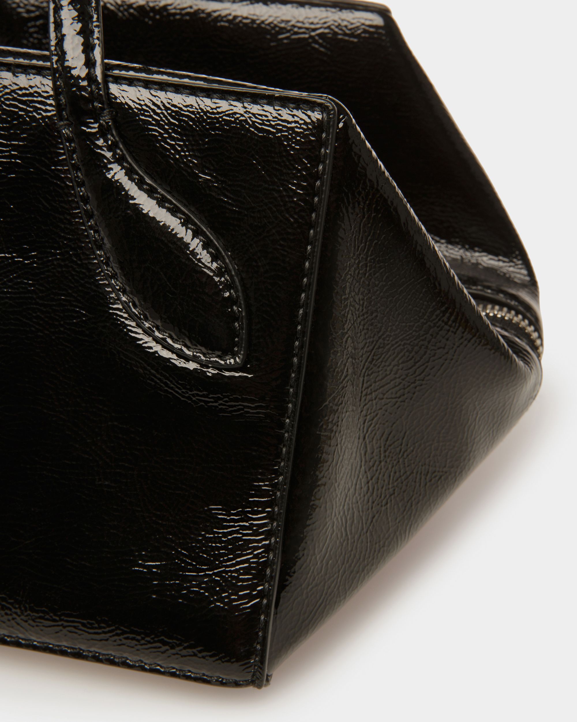Bally Global - Cal Crossbody Bag In Black Leather - Negro