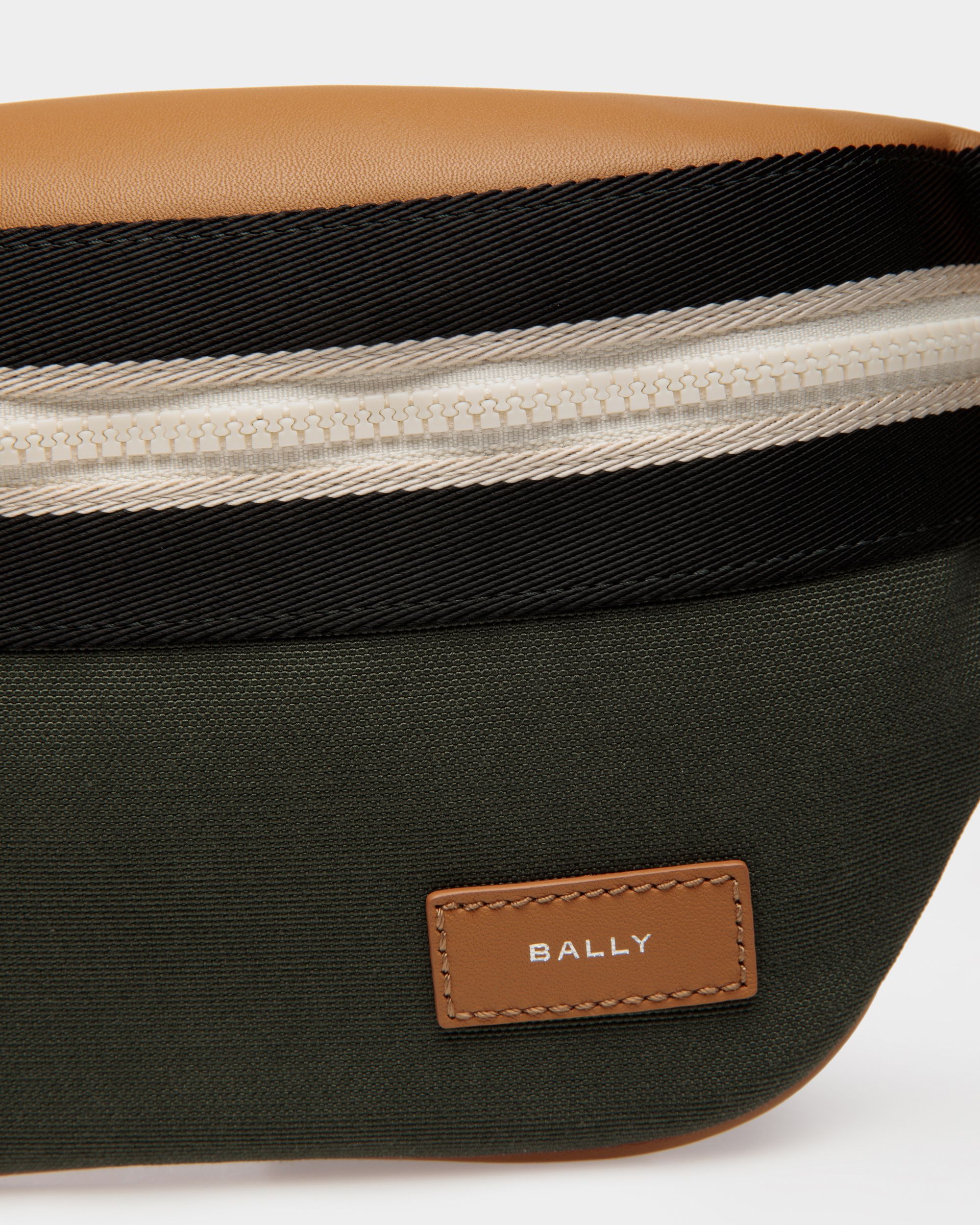 Bally Global - Riñonera Ribbon De Tela En Negro Y Verde - Multicolor