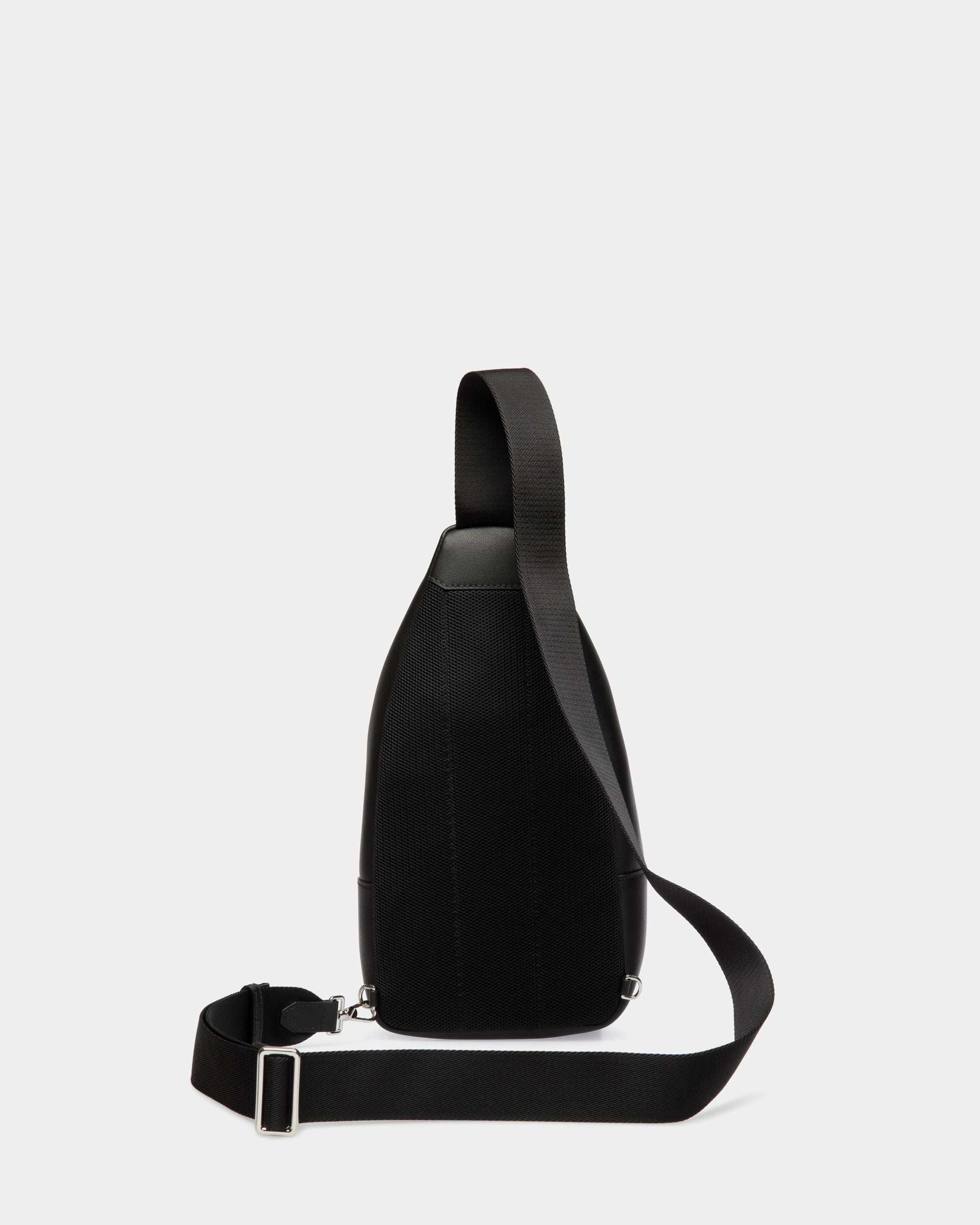Bally Global - Sling Bag De Piel Negra - Black