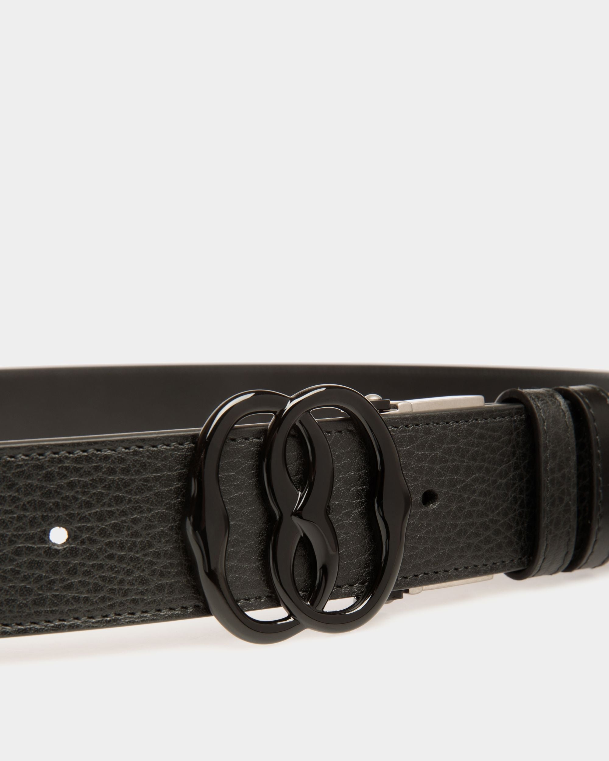 Bally Global - Emblem 35mm Reversible And Adjustable Belt in Black Leather - Black