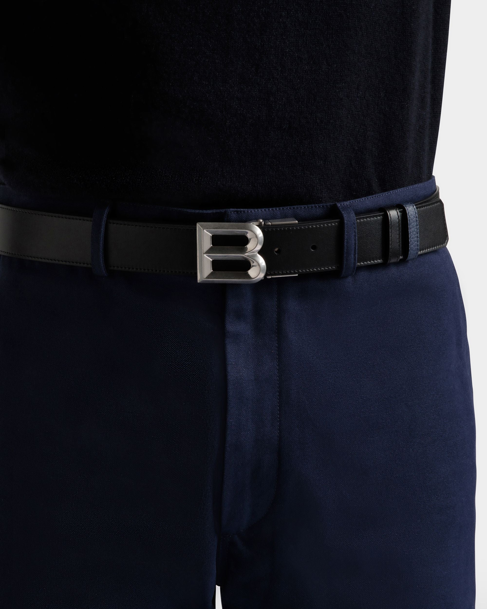 Bally Global - B Bold 35Mm Reversible And Adjustable Belt In Black And Marine Leather - Blue