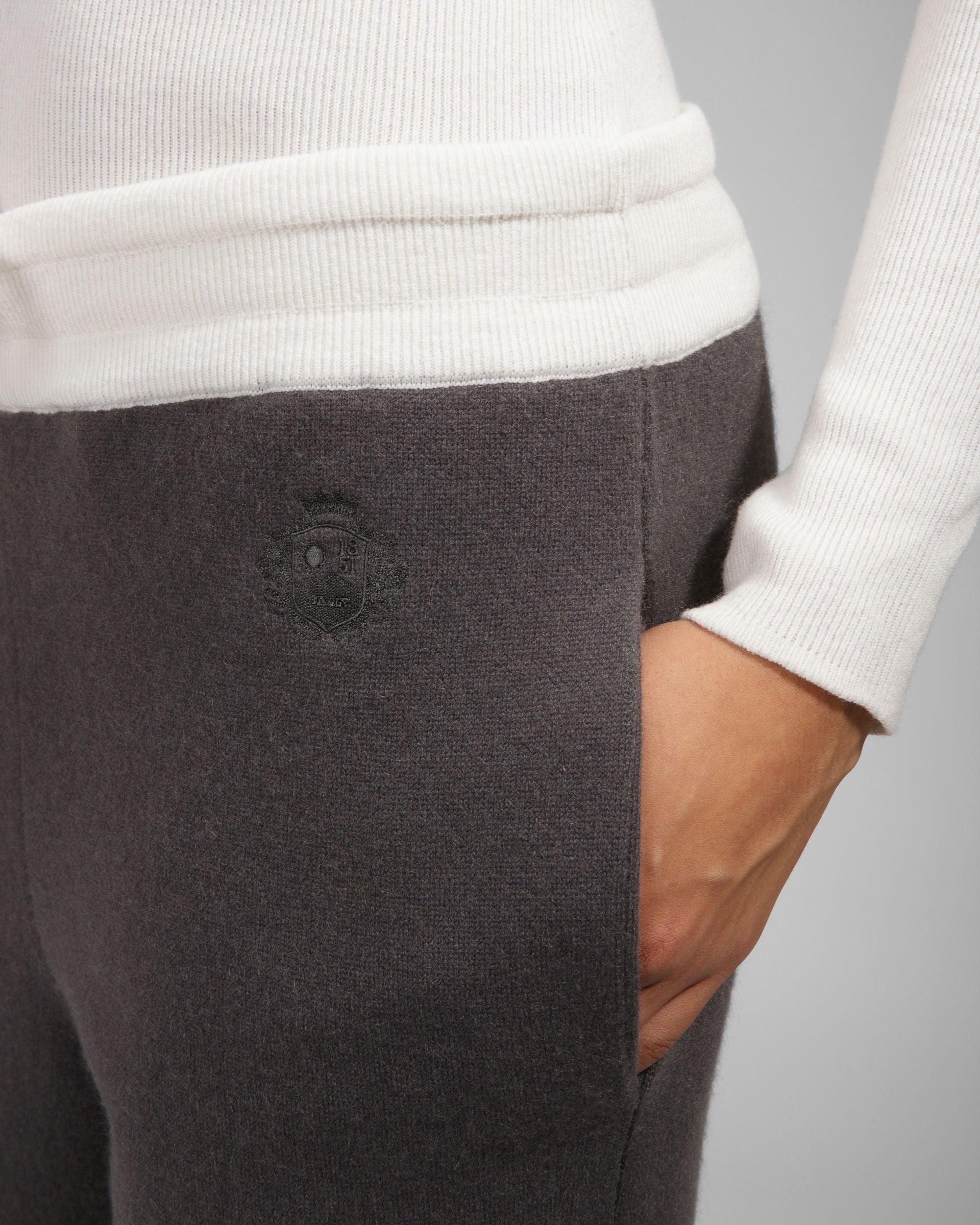 Bally Global - Cashmere Joggers - Grey