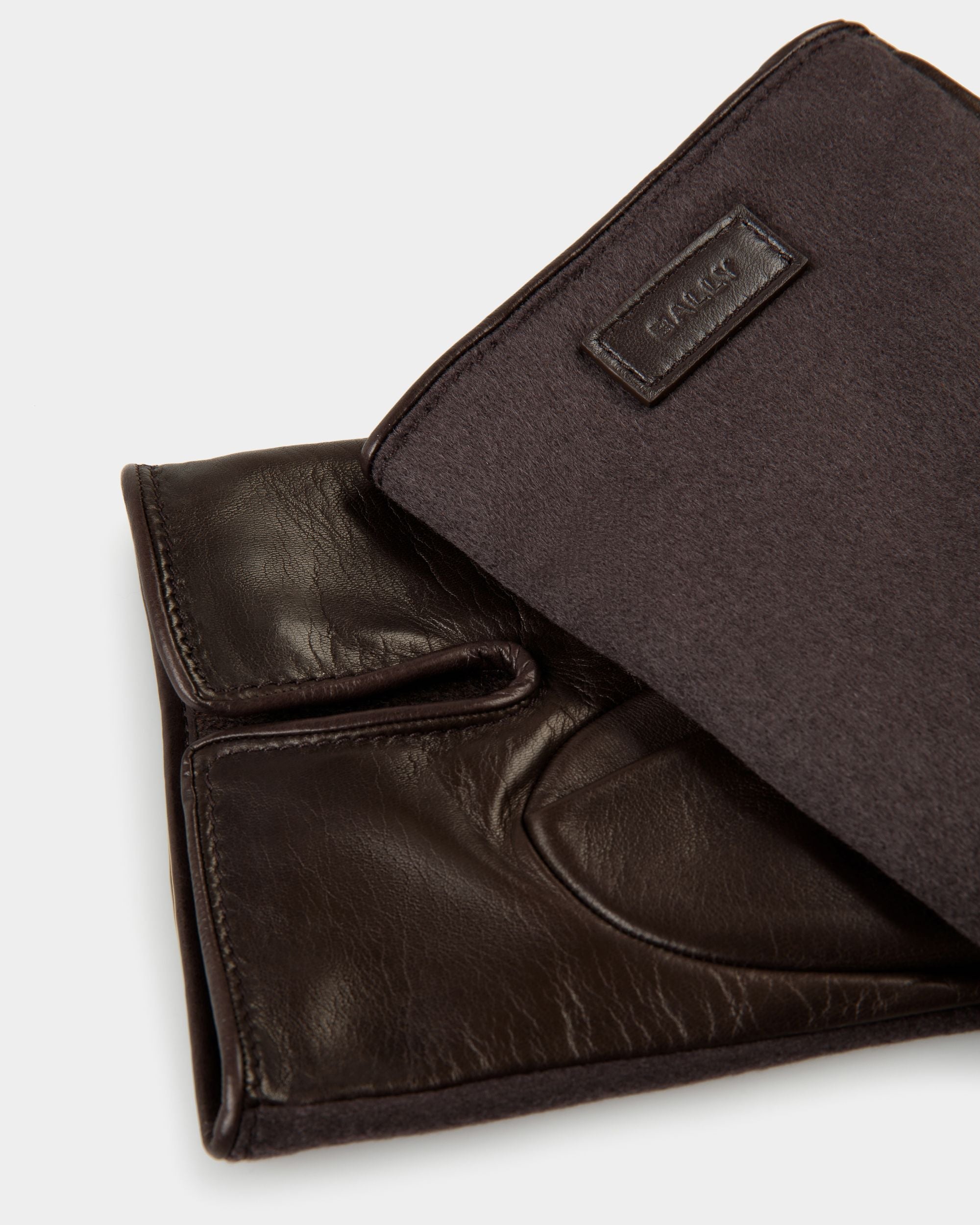 Bally Global - Gloves With Logo In Ebano Cashmere And Leather - Brown