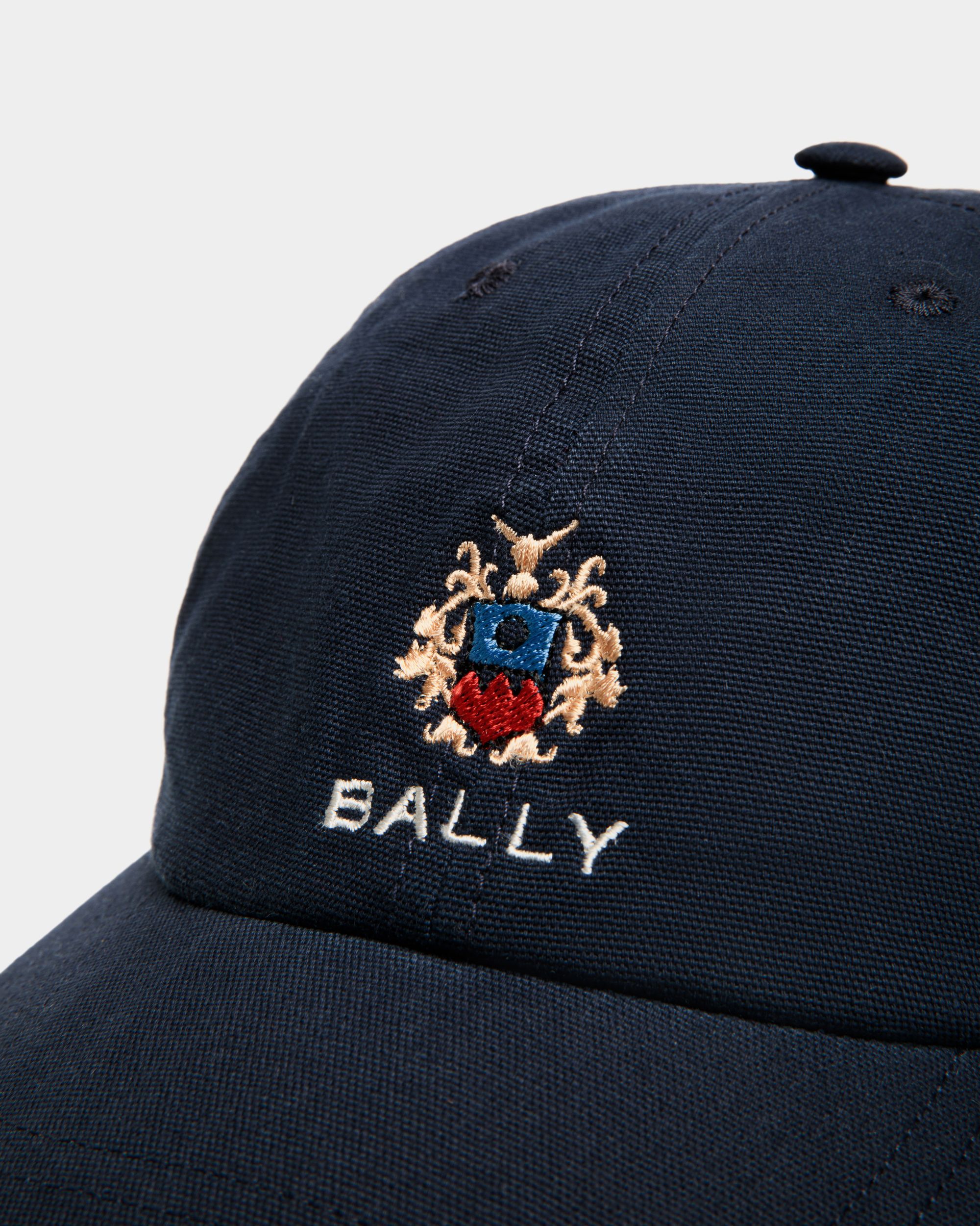 Bally Global - Baseball Hat With a Bally Crest Logo In Navy Blue Cotton - Bleu