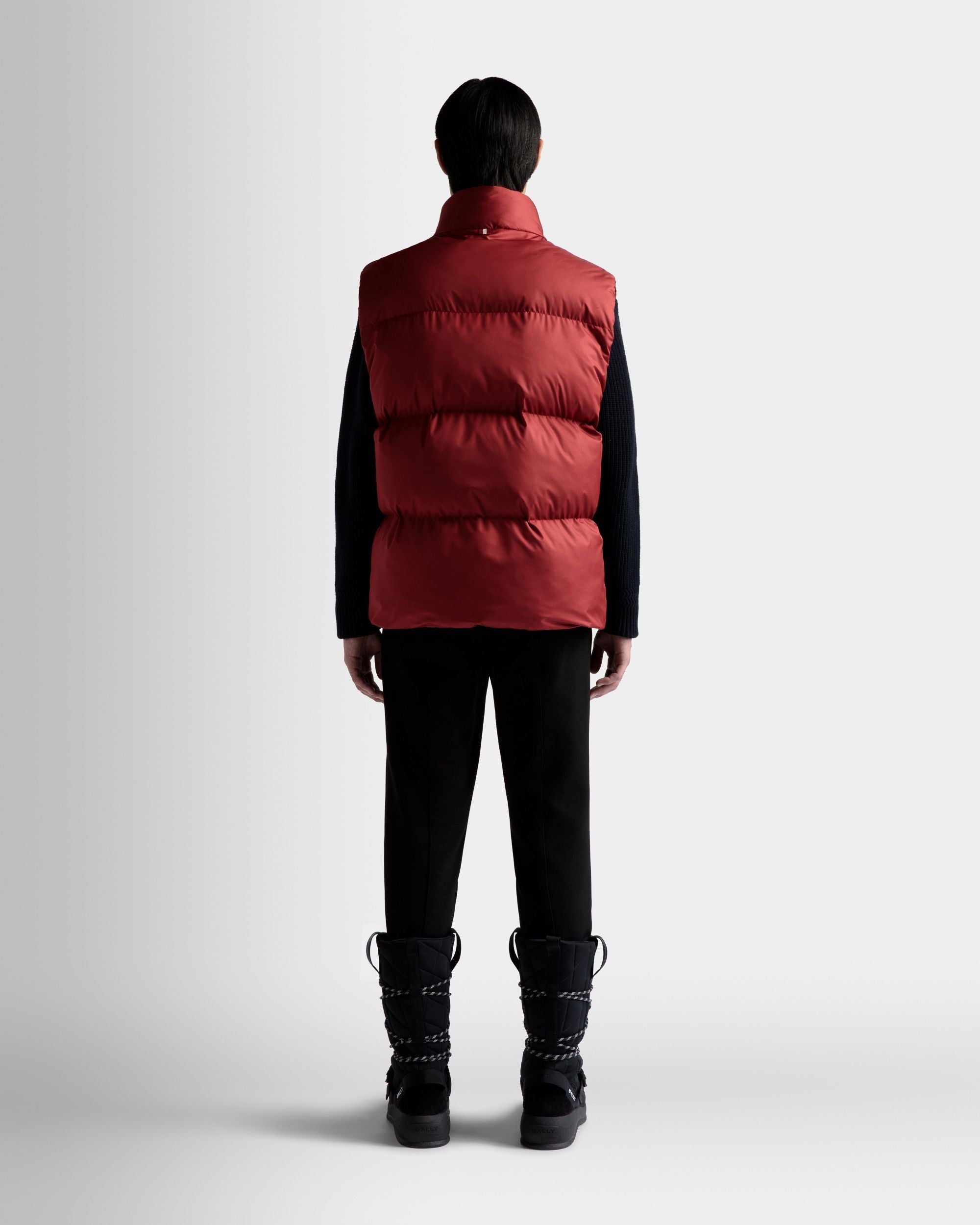 Bally Global - Puffer Vest In Red - Red