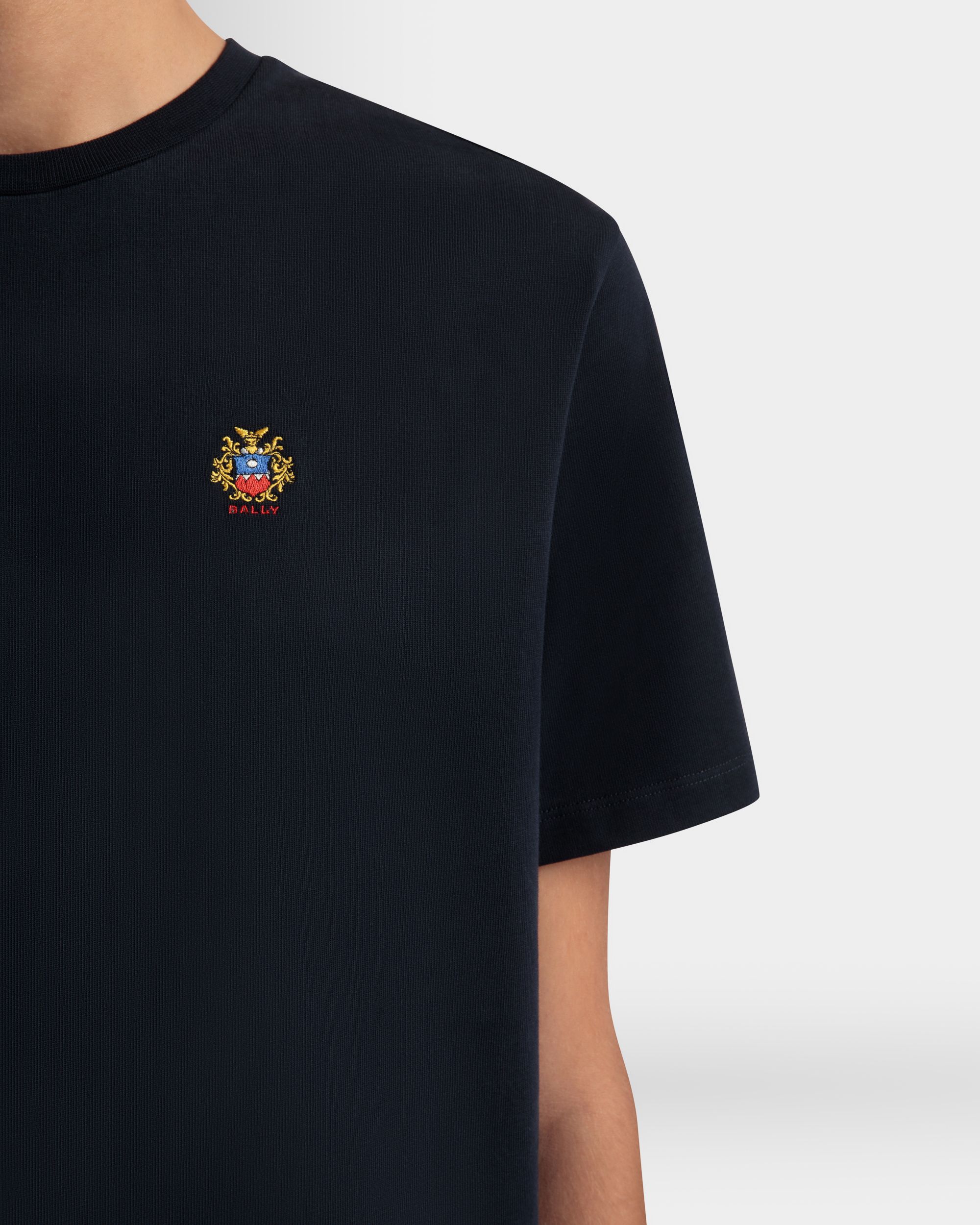 Bally Global - T-Shirt With a Bally Crest Logo In Navy Blue Cotton - Blue