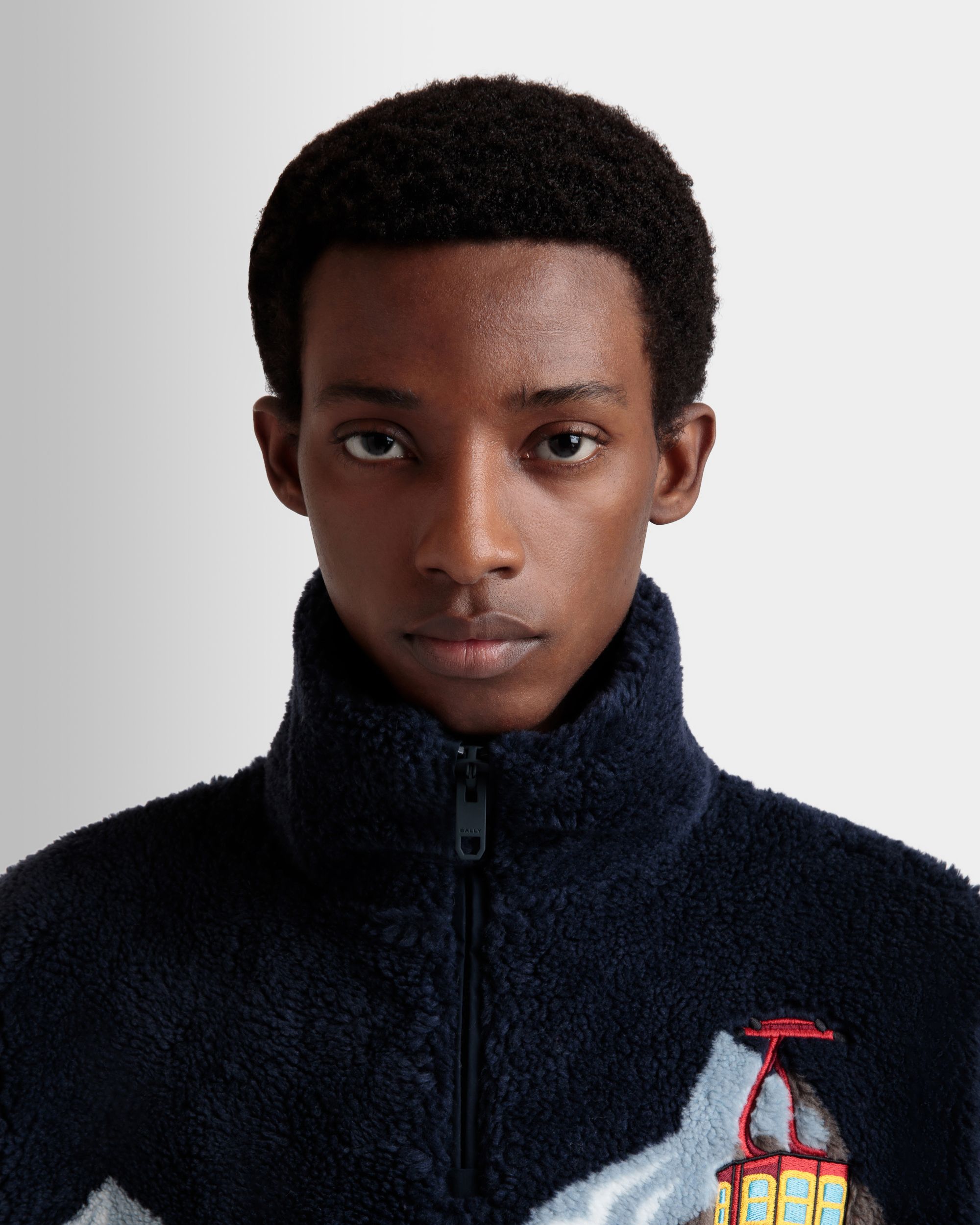 Bally Global - Sweat-Shirt Col Camionneur De La Collection Capsule D’hiver En Molleton Navy Blue - Bleu