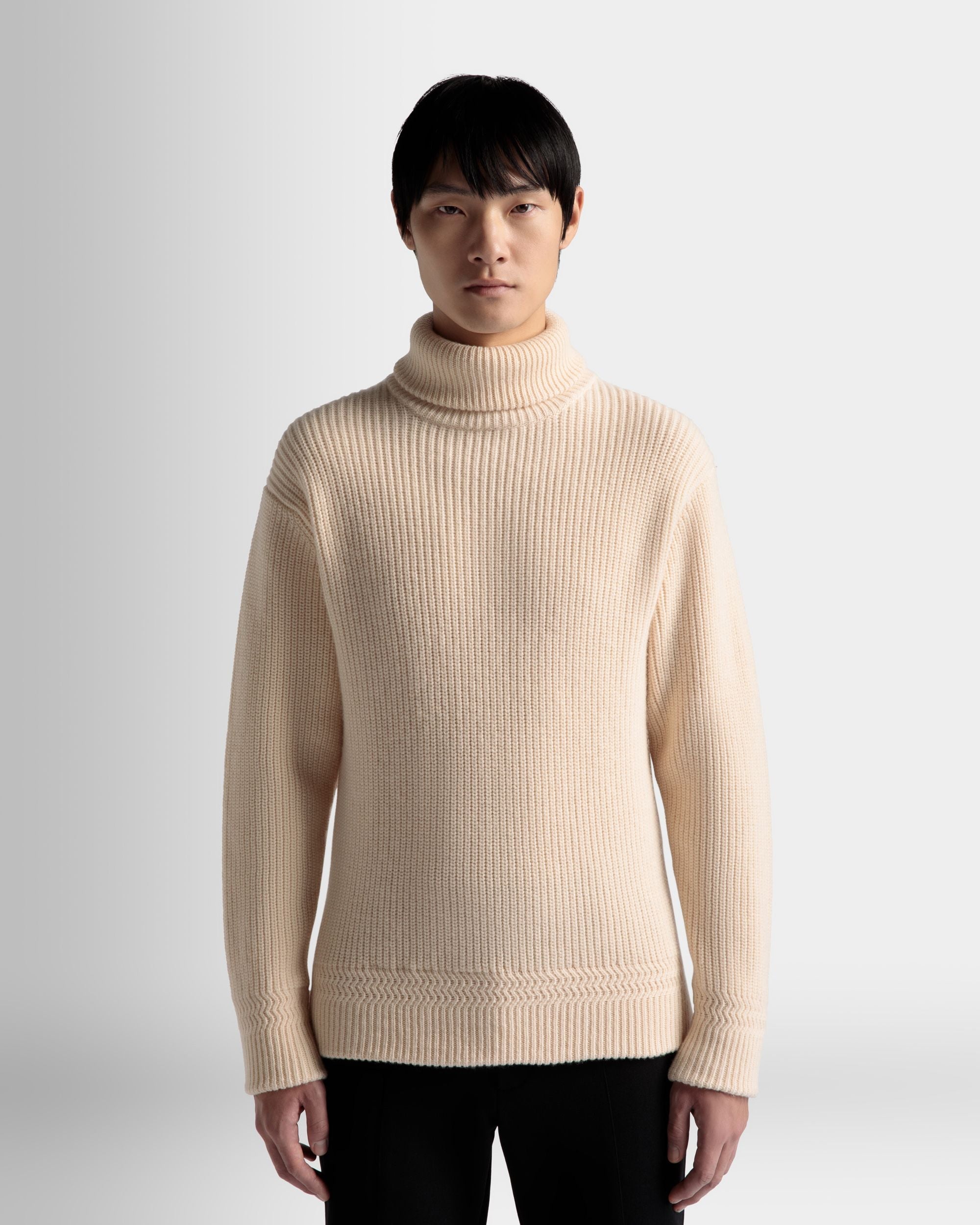 Bally Global - Turtleneck Sweater In Beige Wool - Beige
