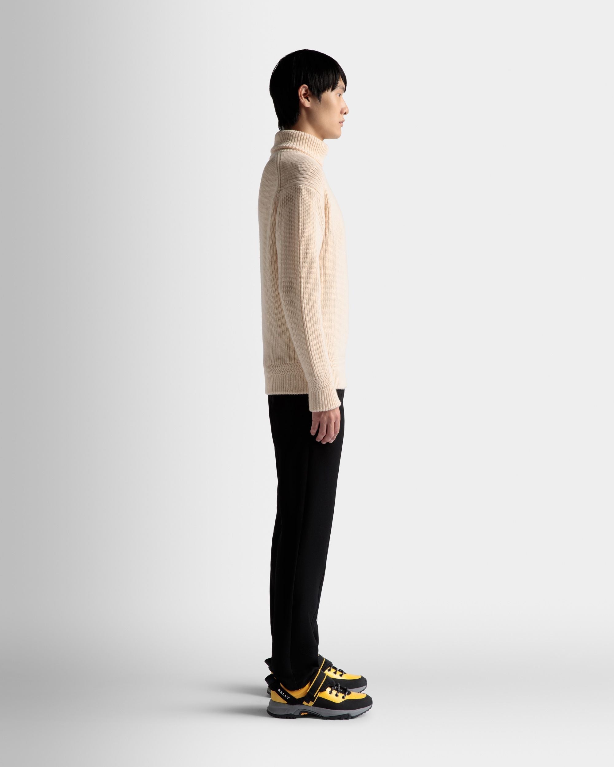 Bally Global - Turtleneck Sweater In Beige Wool - Beige