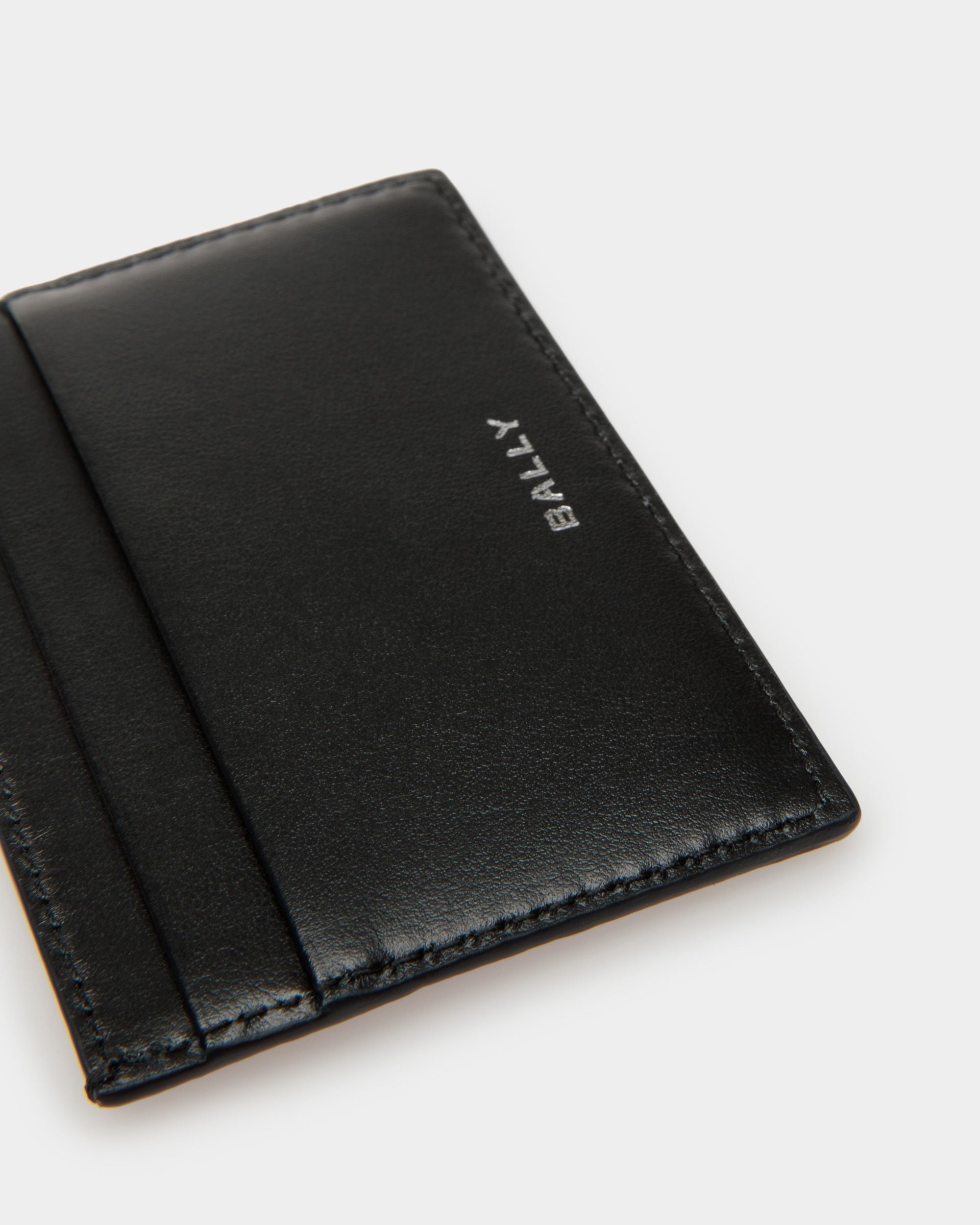 Bally Global - Lago Business Card Holder In Midnight Leather - Blue