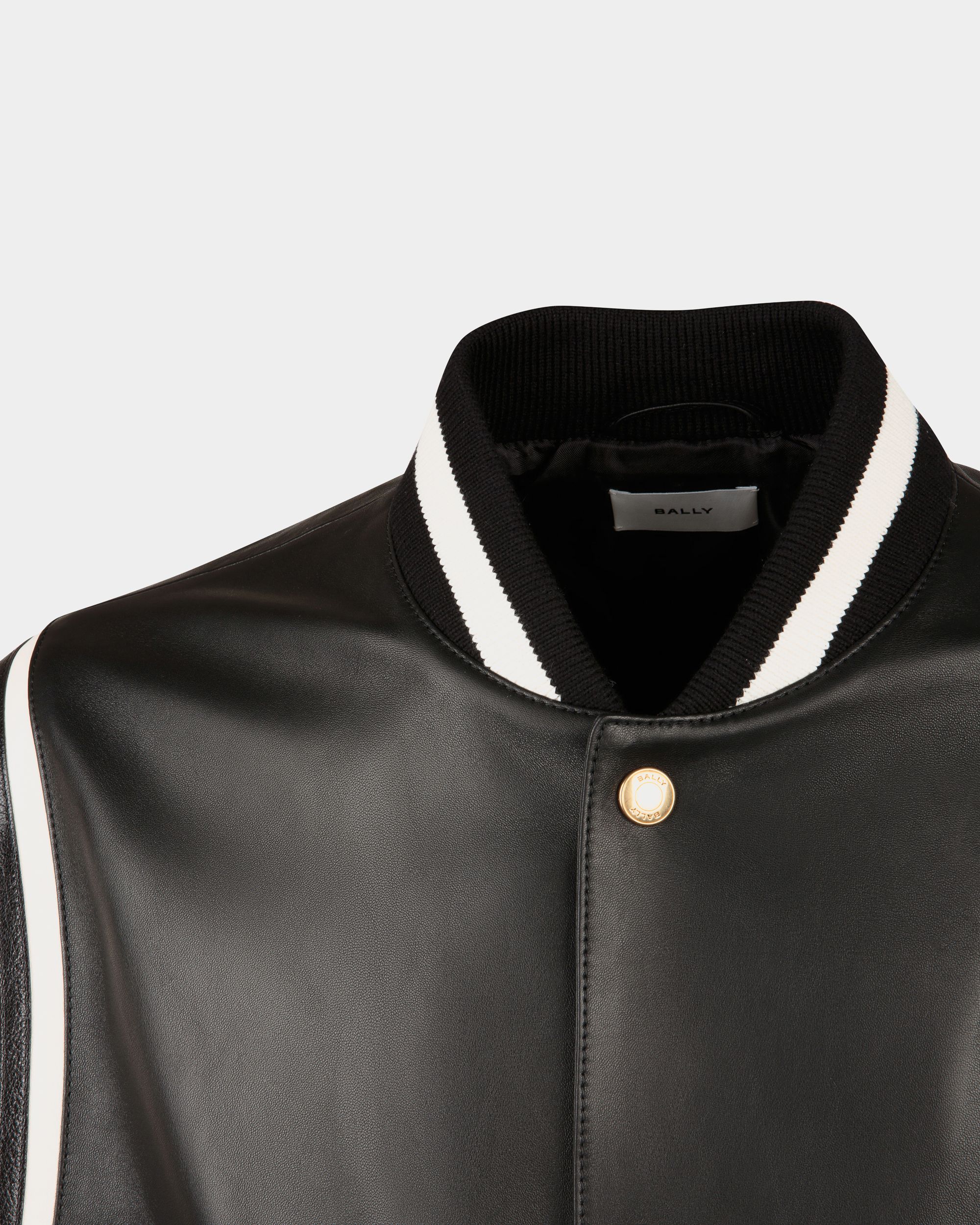 Bally Global - Bomber Jacket in Black Leather - Negro