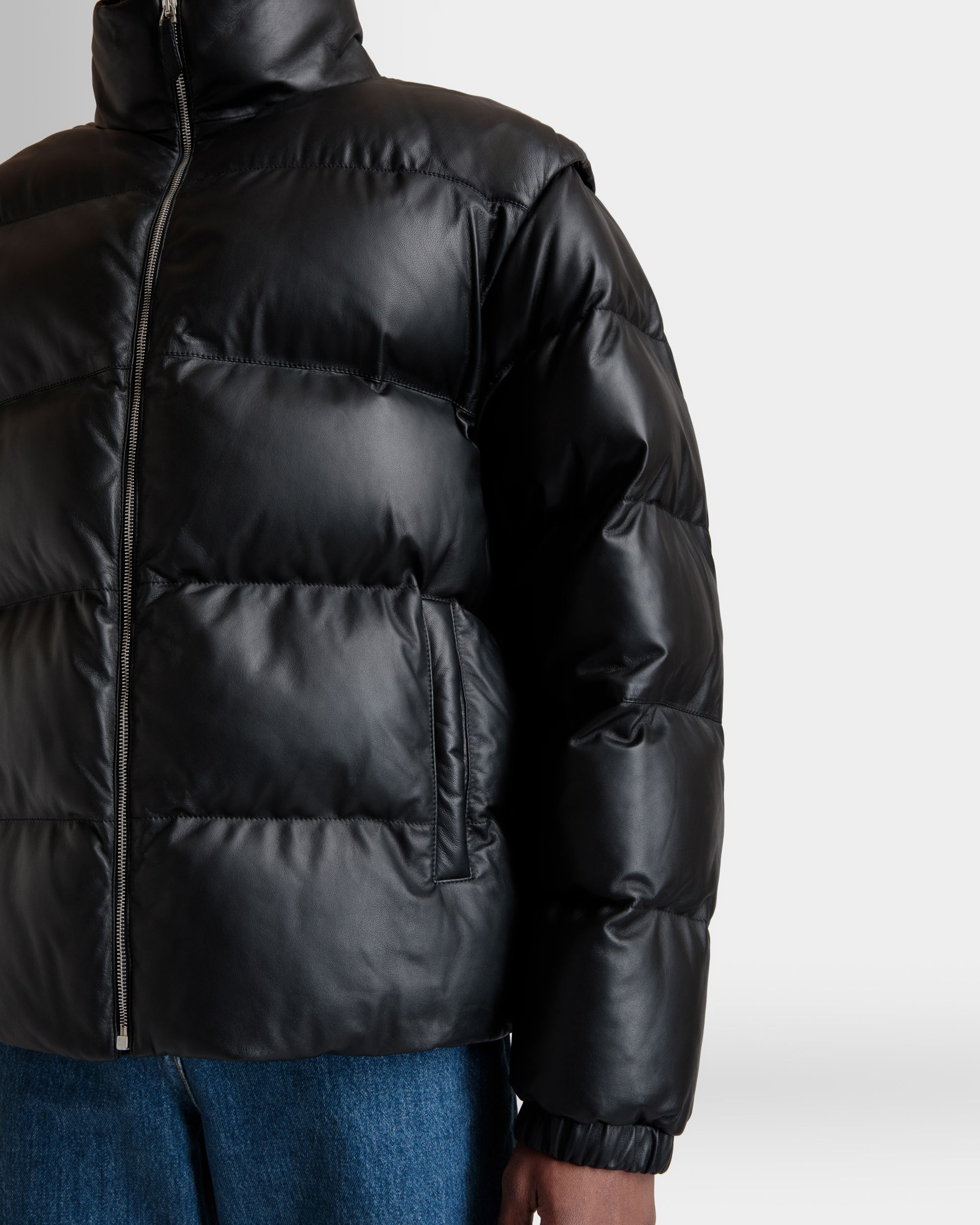 Bally Global - 2-in-1 Puffer Jacket in Black Leather - Black