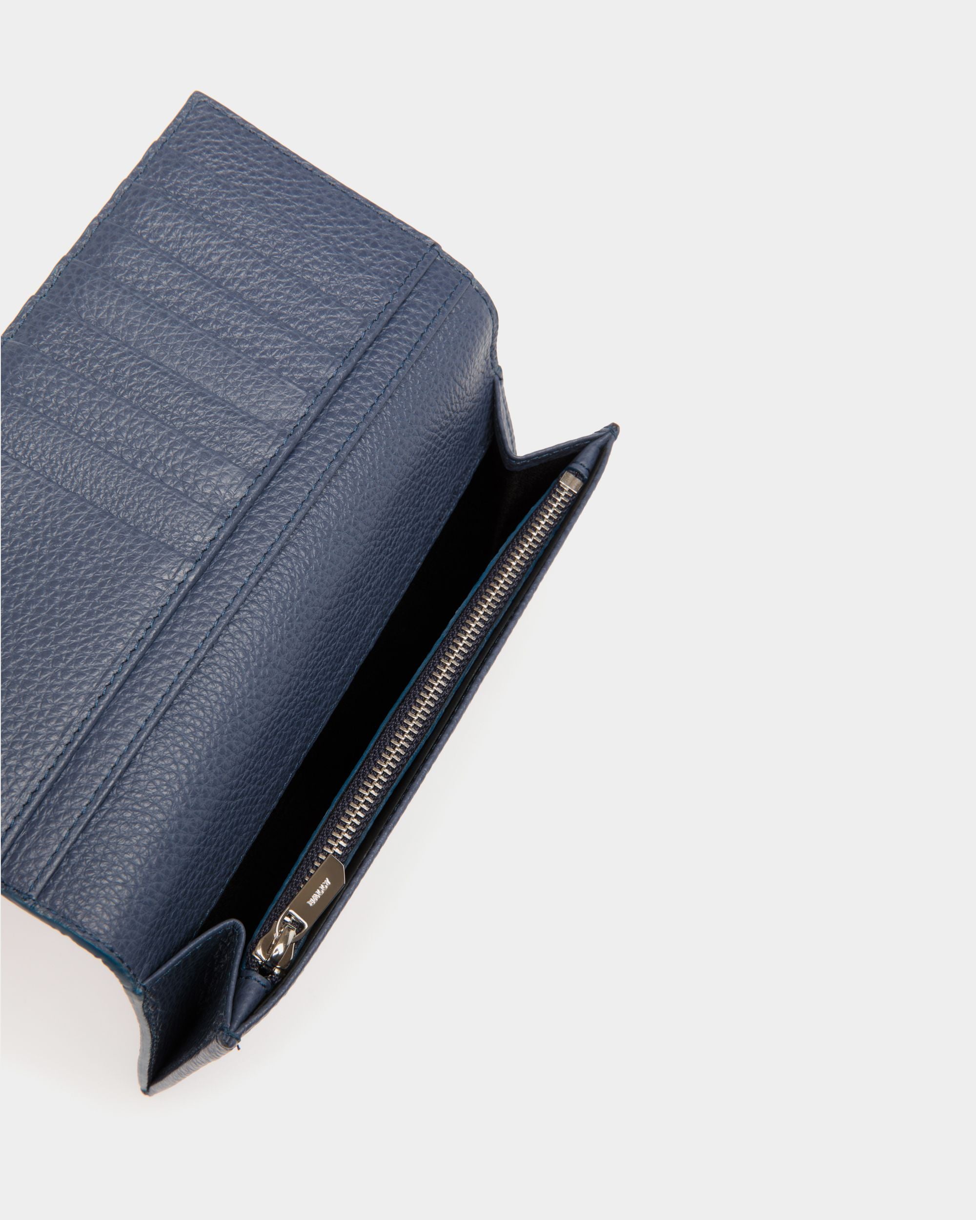 Bally Global - Cartera Continental De Piel Repujada Azul - Azul