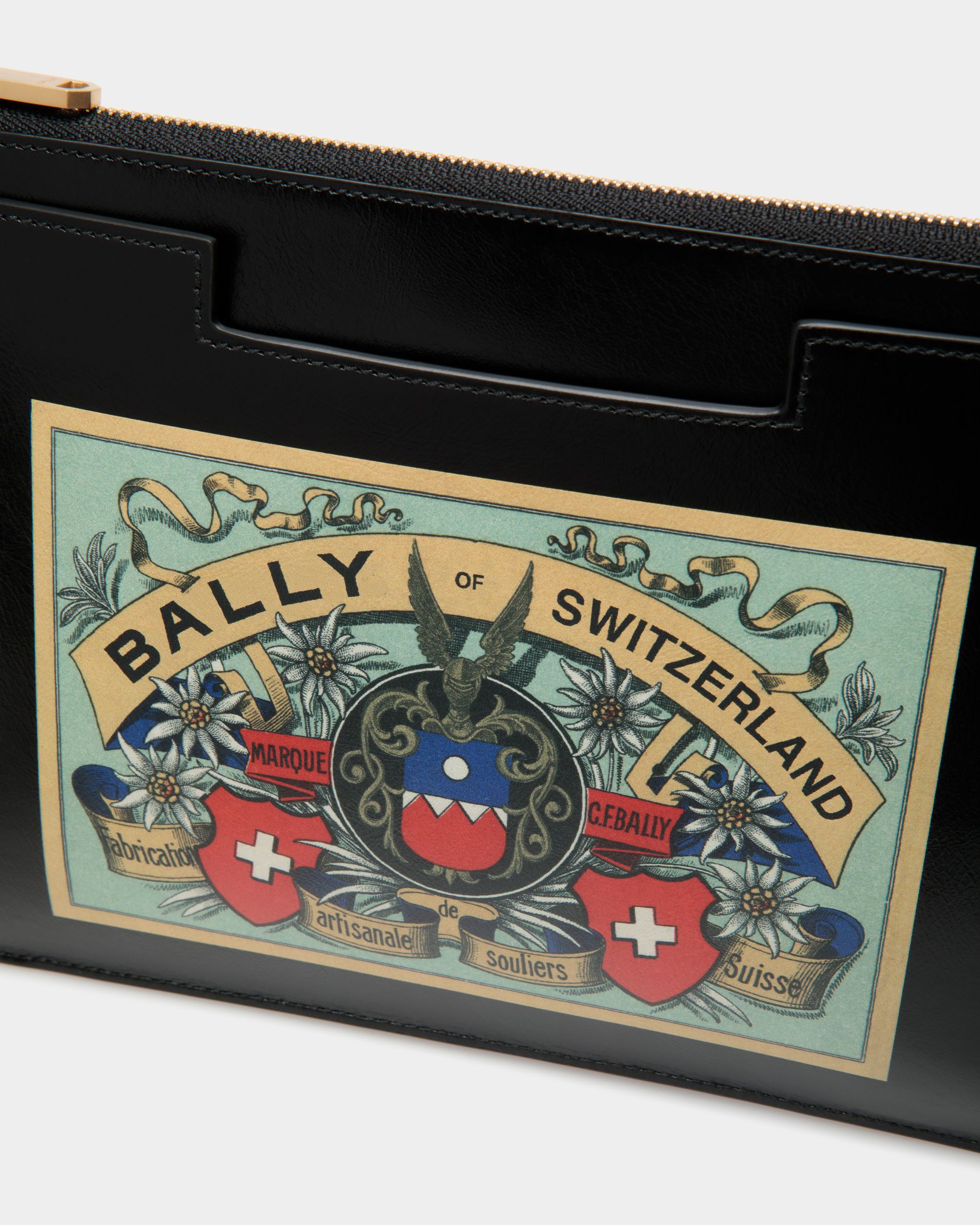 Bally Global - Easy Bally Pochette In Black Leather - Black
