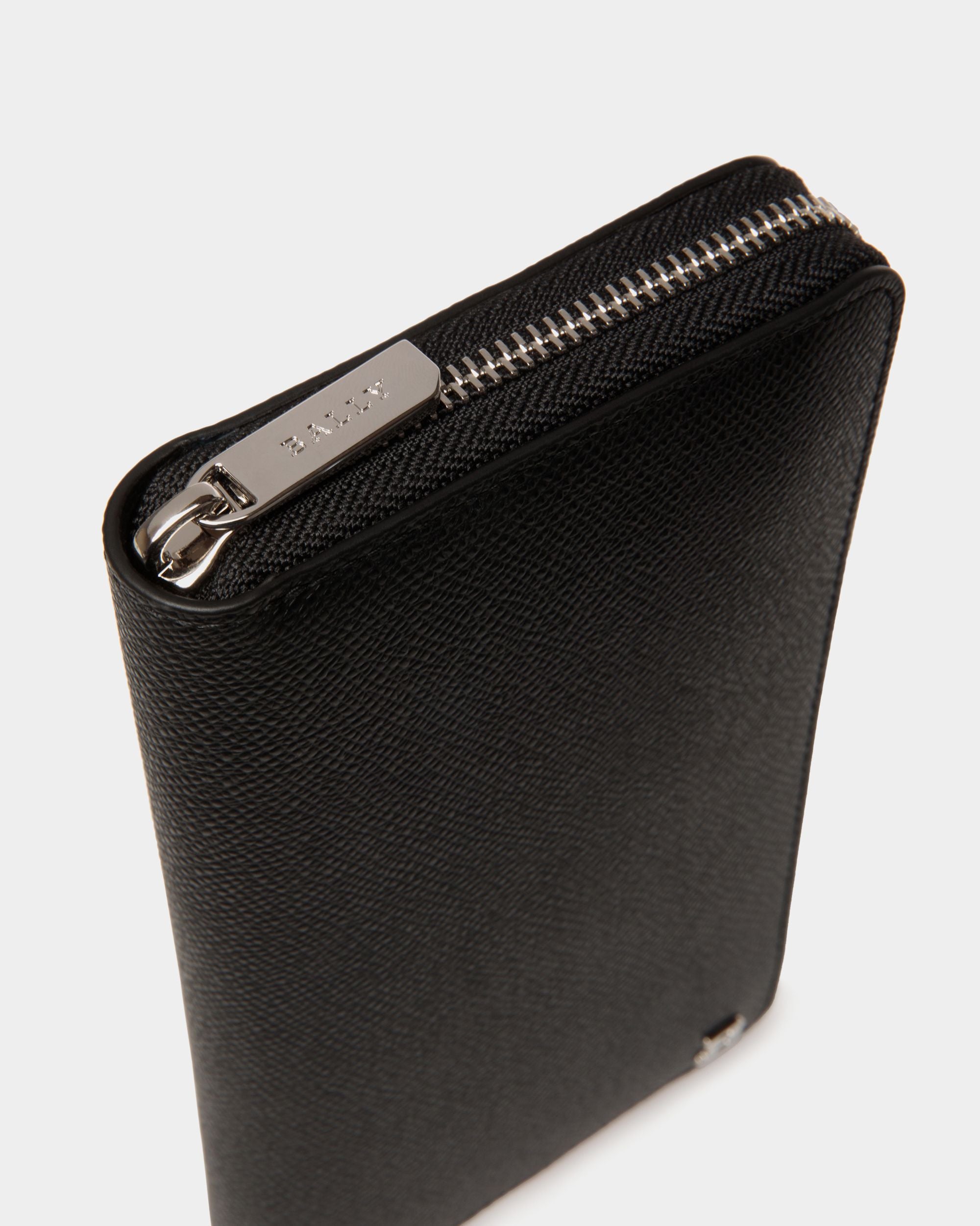 Bally Global - Travel Wallet in Black Embossed Leather - Black