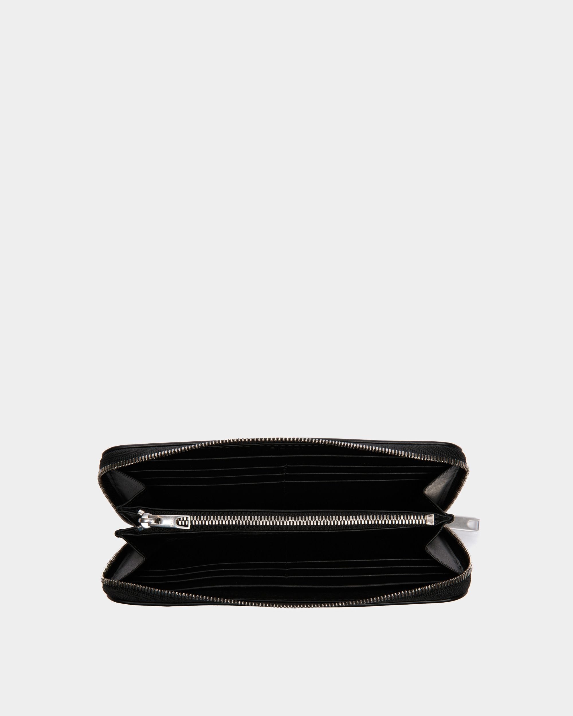 Bally Global - Crossing Zip Around Wallet in Leather - Black