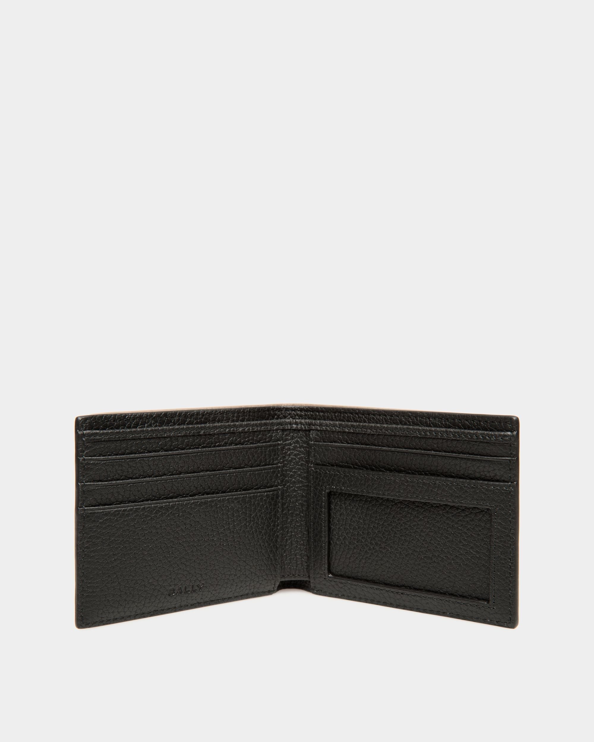 Bally Global - Ribbon Bifold In Black Leather - Black