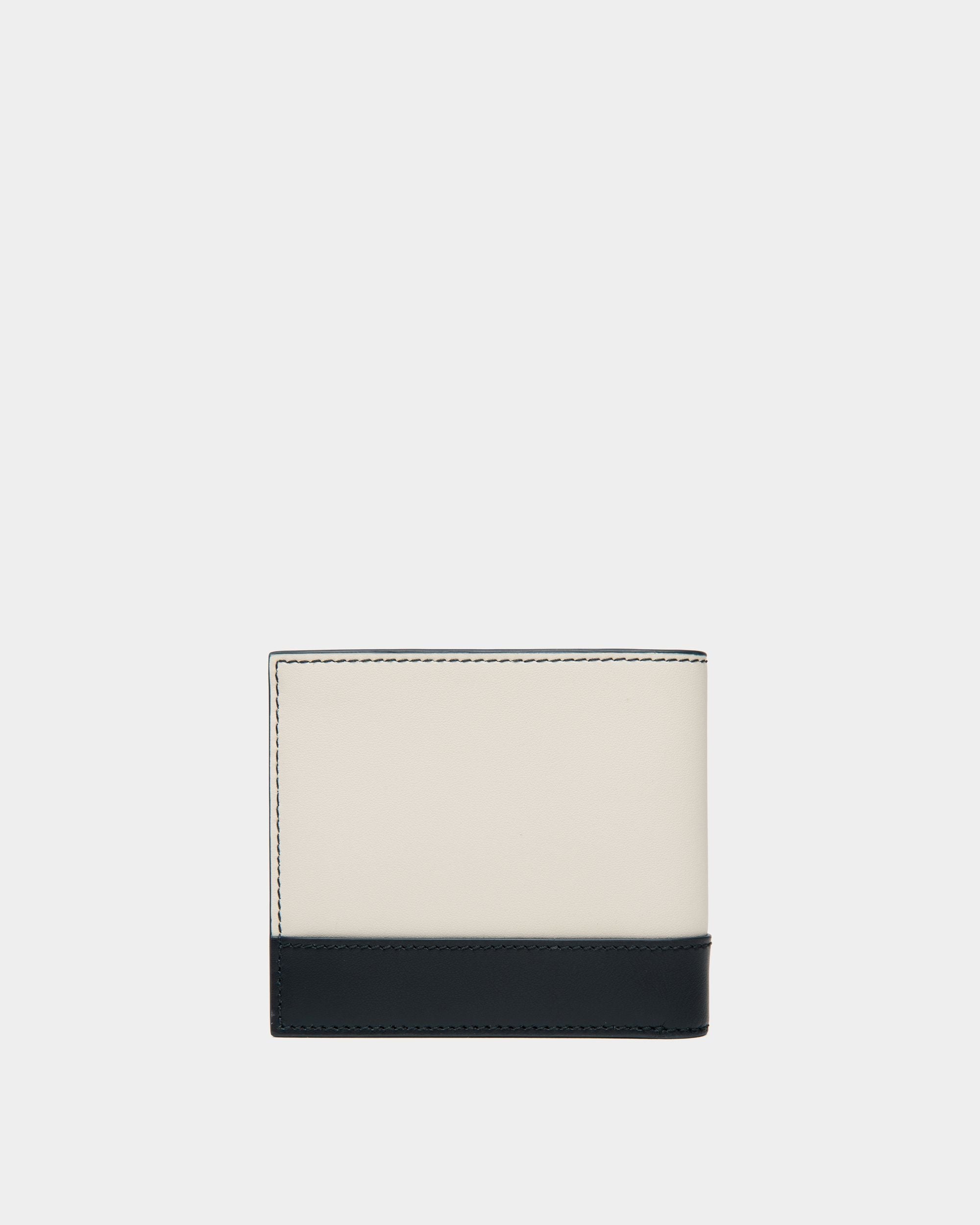 Bally Global - Summer Capsule Bifold In White And Navy Blue Leather - White