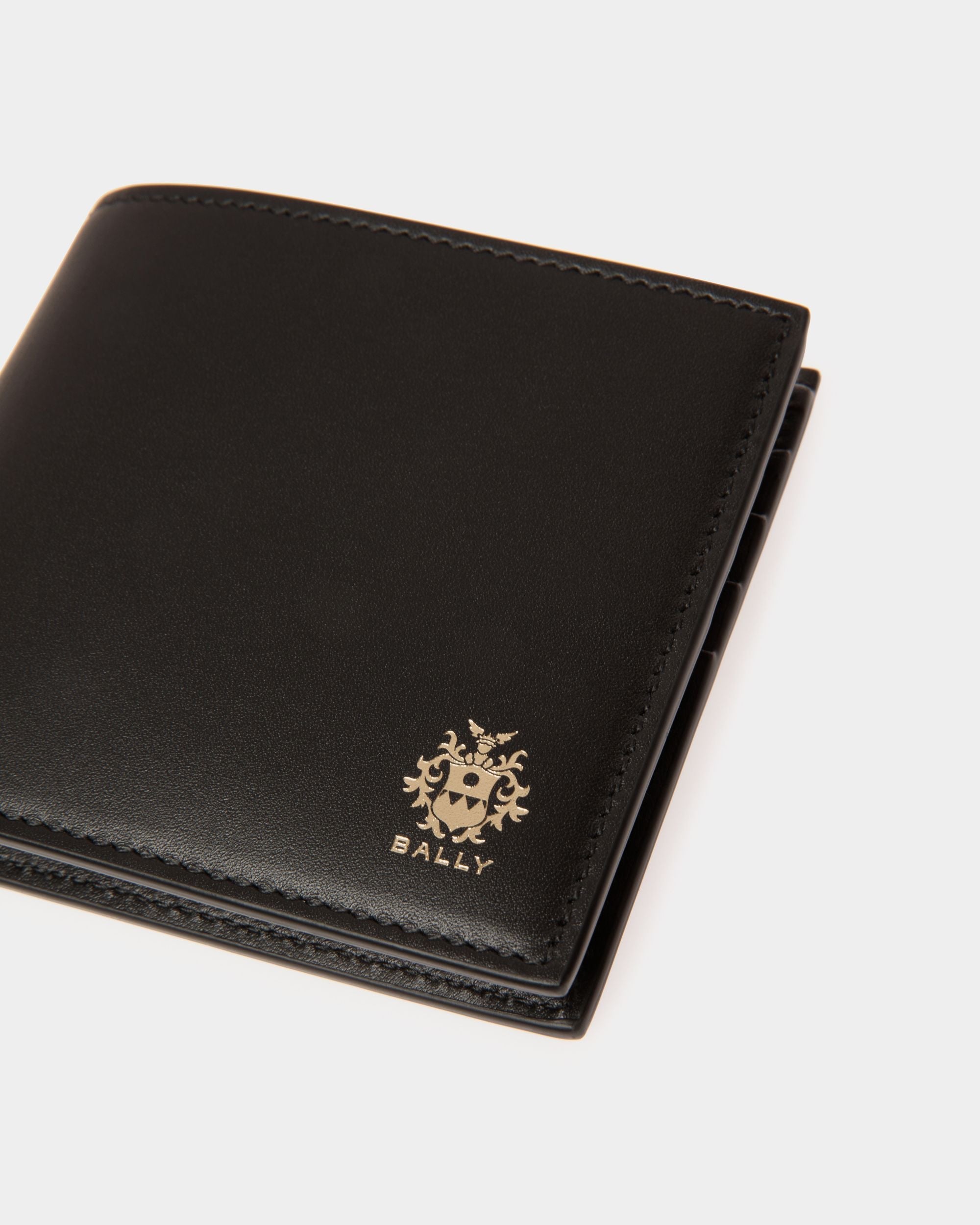 Bally Global - Beckett Bifold In Black Leather - Black