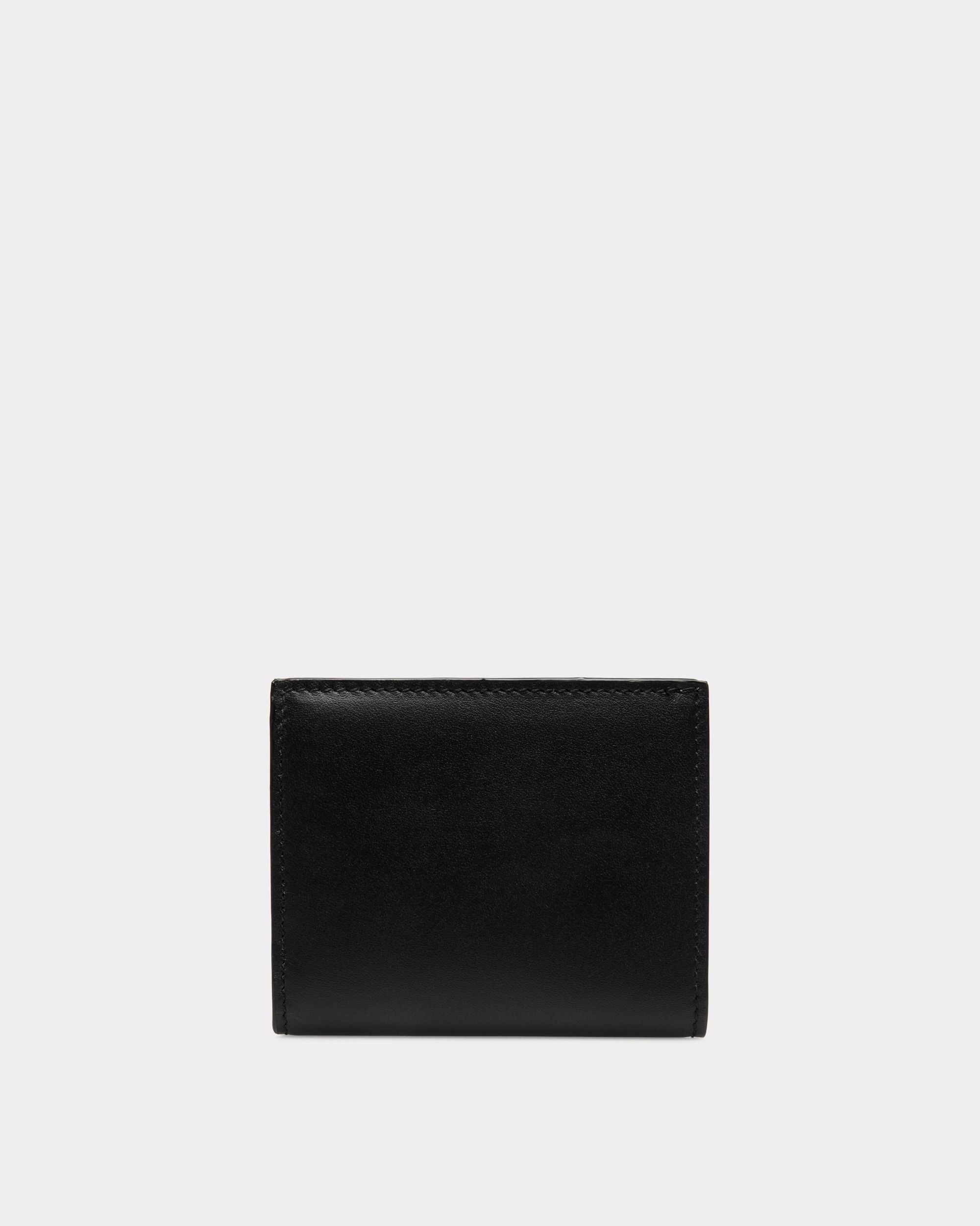 Bally Global - Deco Trifold Wallet in Black Leather - Black