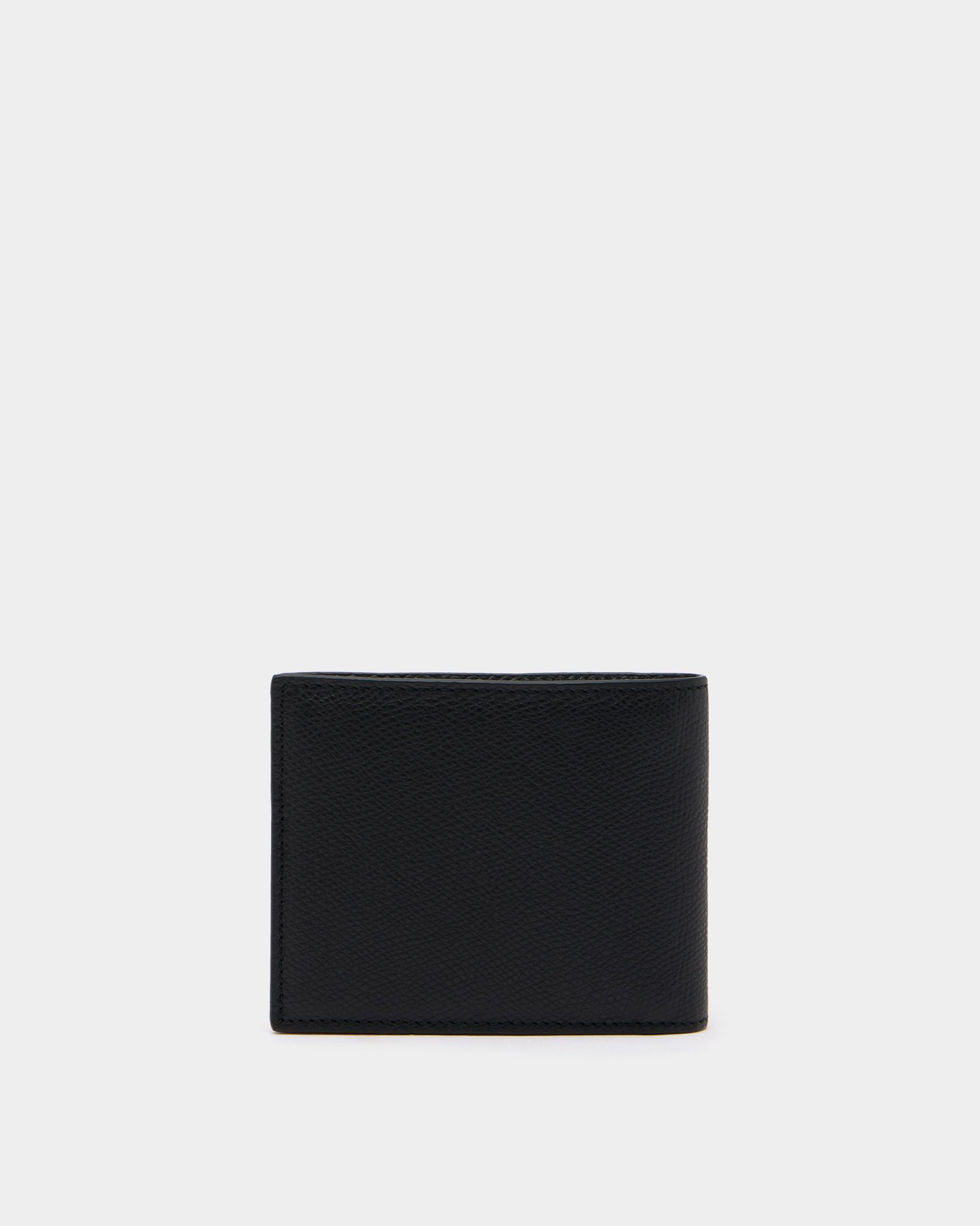 Bally Global - Bally Essential Wallet in Black Grained Leather - Black