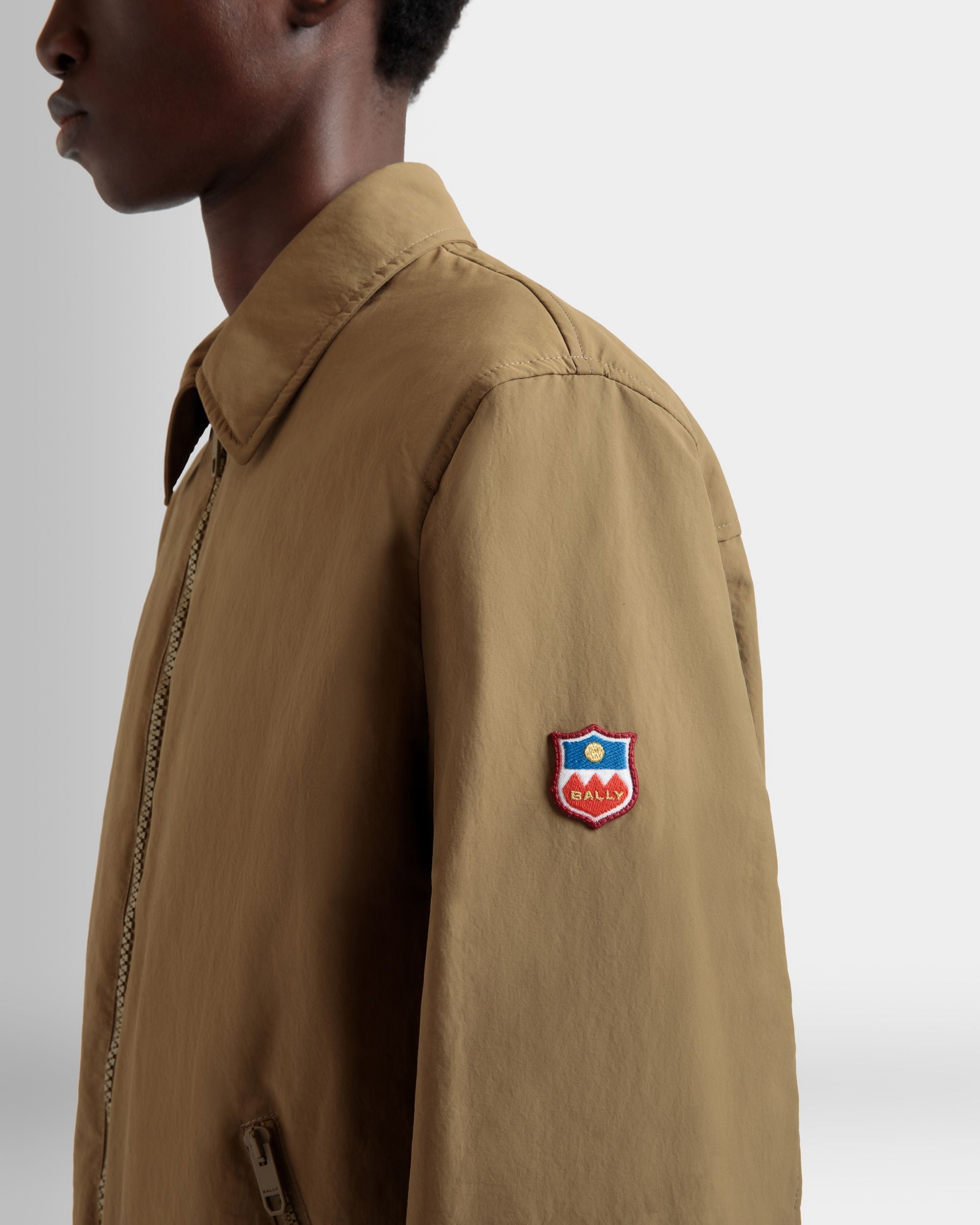 Bally Global - Chaqueta Camisera De Nailon Camel - Beige