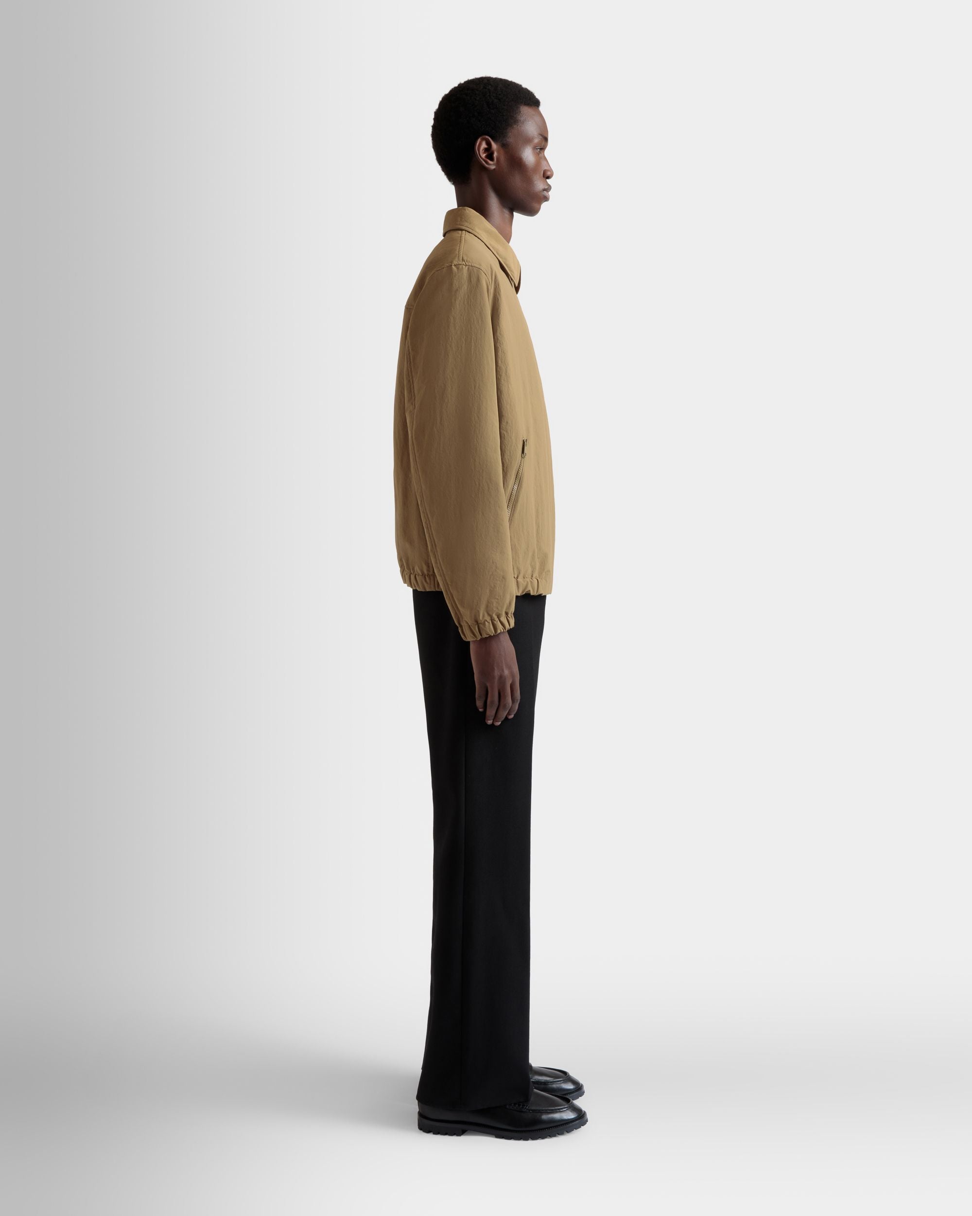 Bally Global - Chaqueta Camisera De Nailon Camel - Beige