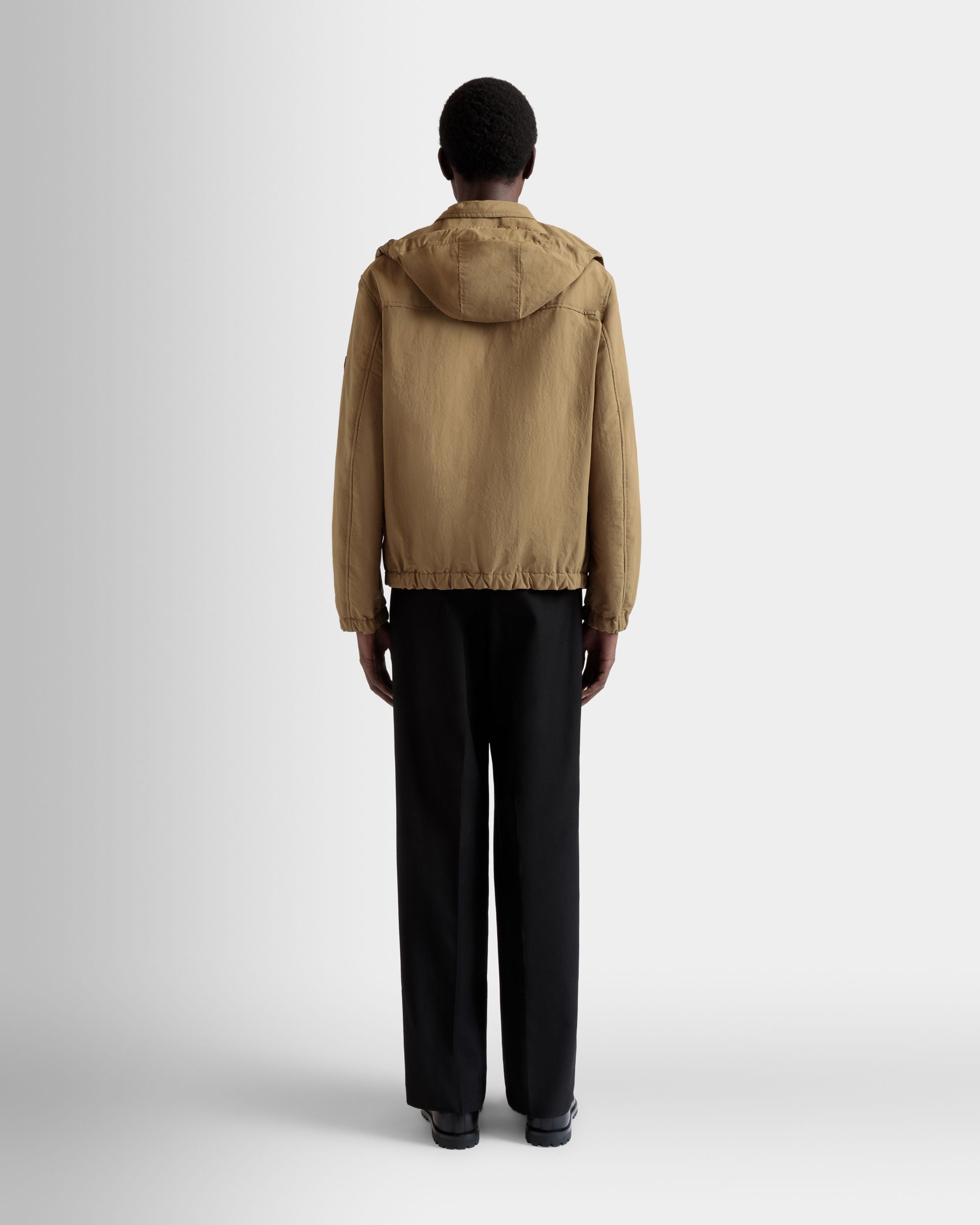 Bally Global - Chaqueta Camisera De Nailon Camel - Beige