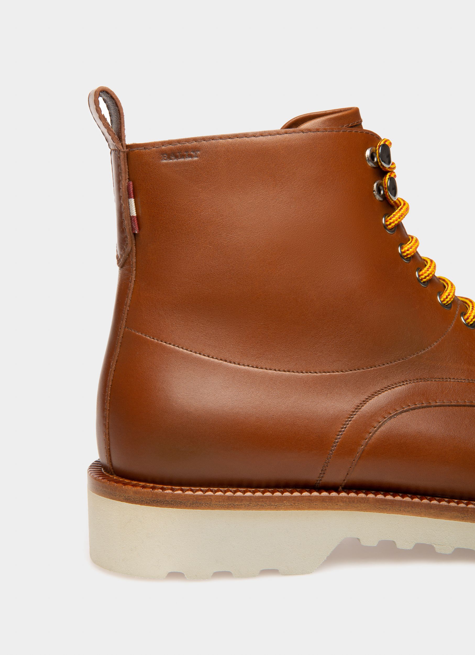 Bally Global - Nobilus Leather Boots In Brown - Marrón