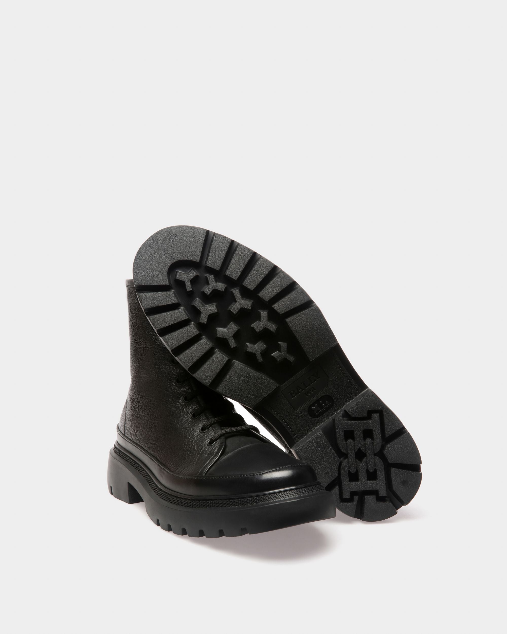 Bally Global - Vatiz Leather Boots In Black - Black